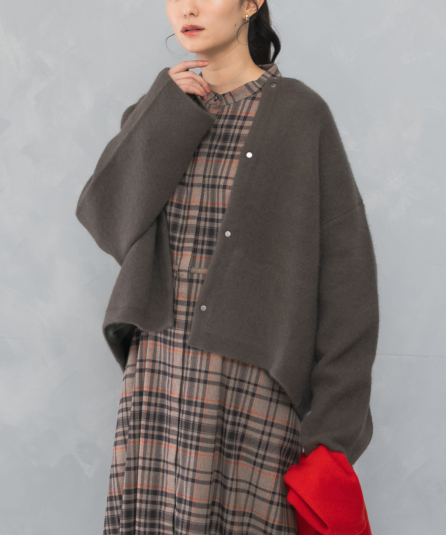 【タグ付き新品未使用】CN RACCOON MIX WCD ライトグレー02 ELENDEEK CN RACCOON MIX SHORT WCD(FREE BRN): トップス｜URBAN