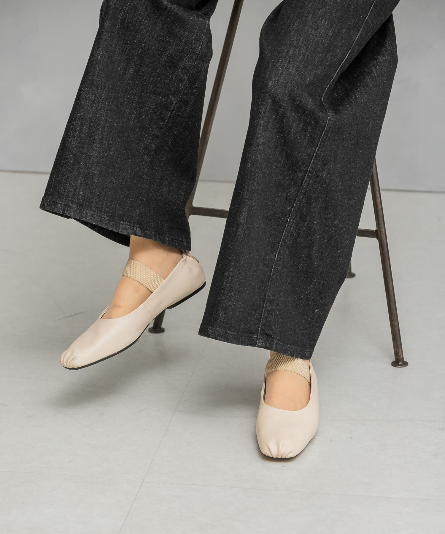 JVAM　CAIRO フラットシューズ SALINAS 36