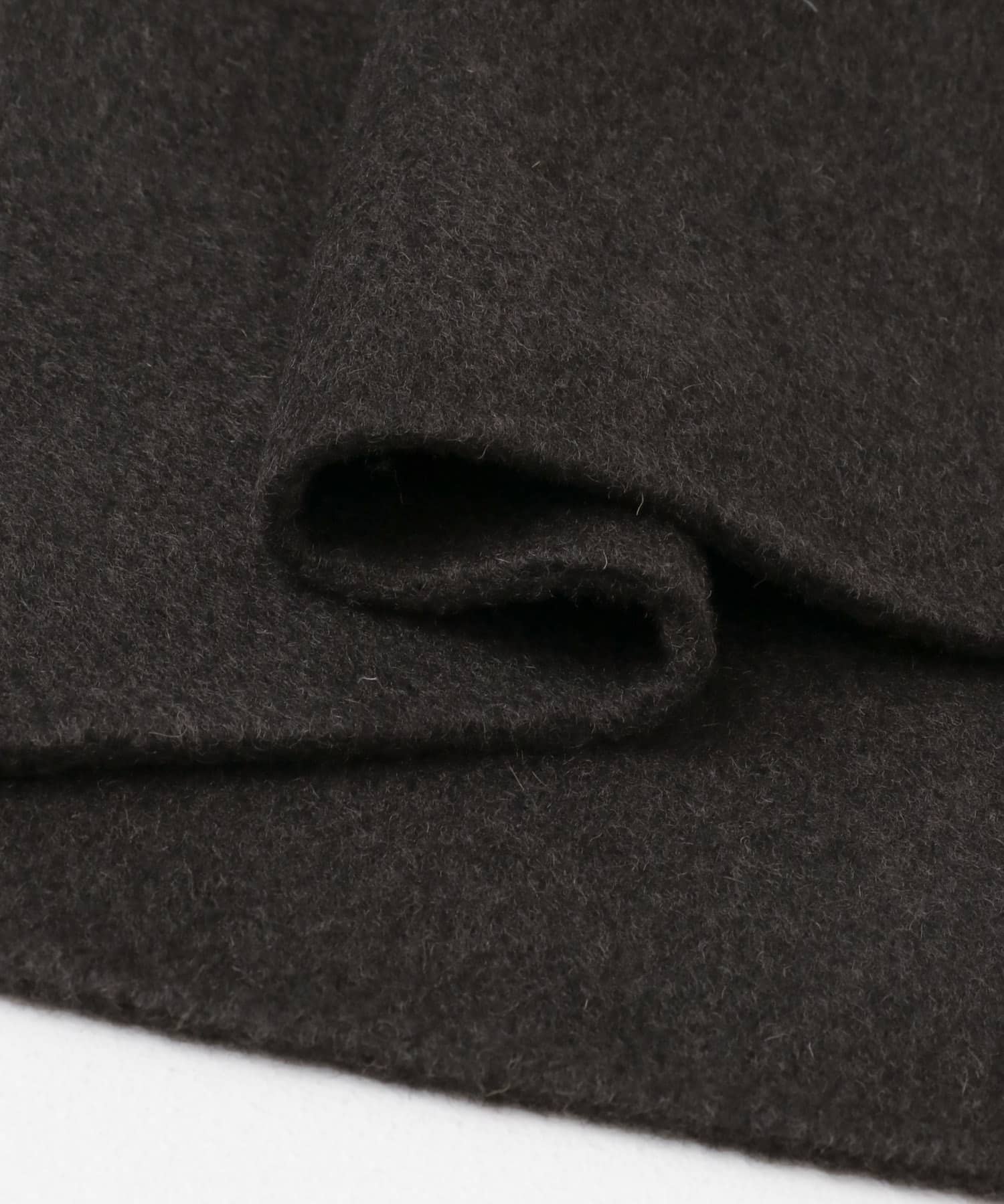 le　WOOL MUFFLER HANDMADE CAPE CHACOAL FREE