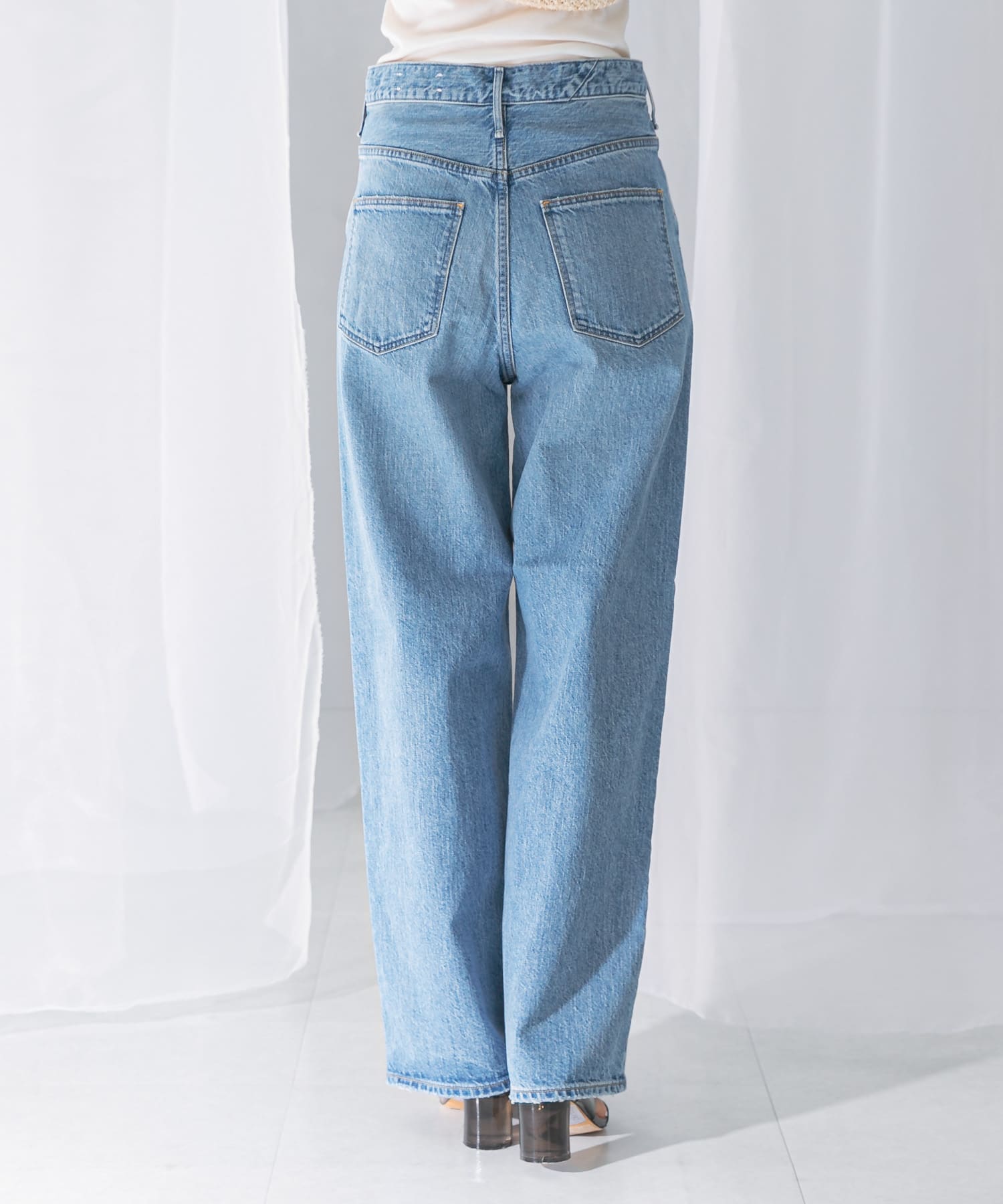 身長：165cm サイズ：23