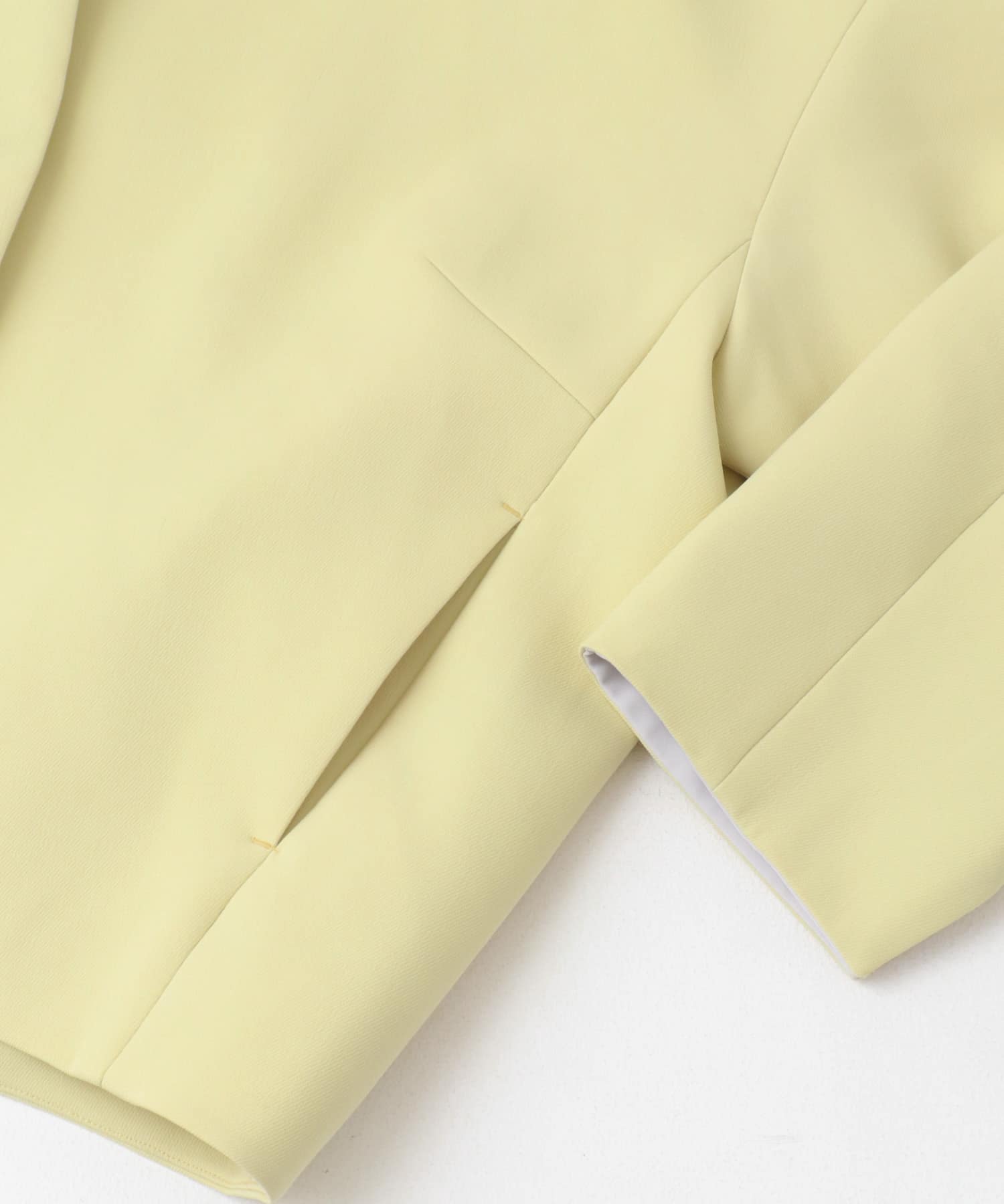 『一部別注カラー』ELENDEEK　FORM SHORT COAT YLW FREE