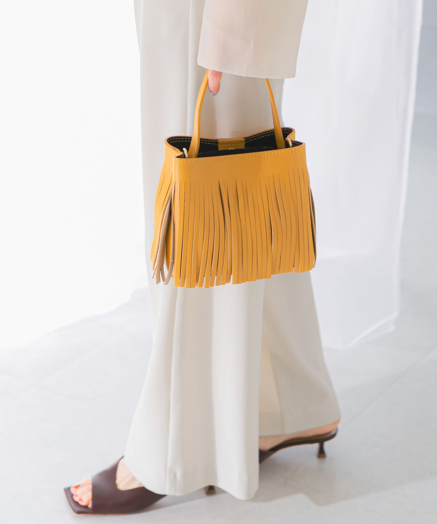 AULENTTI　フリンジBAG SENAPE -