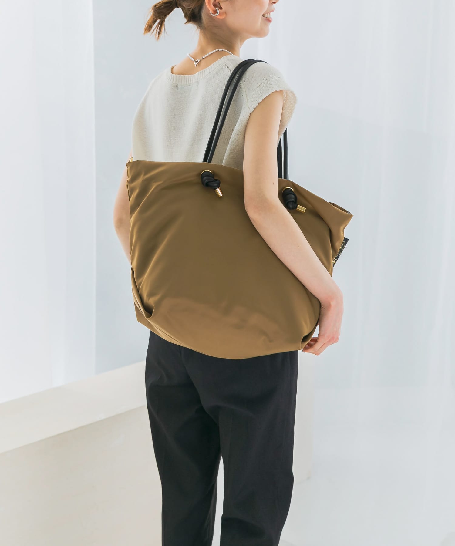 VIOLAd'ORO BIANCA ML(ML SBEGLGRN): バッグ｜URBAN RESEARCH公式