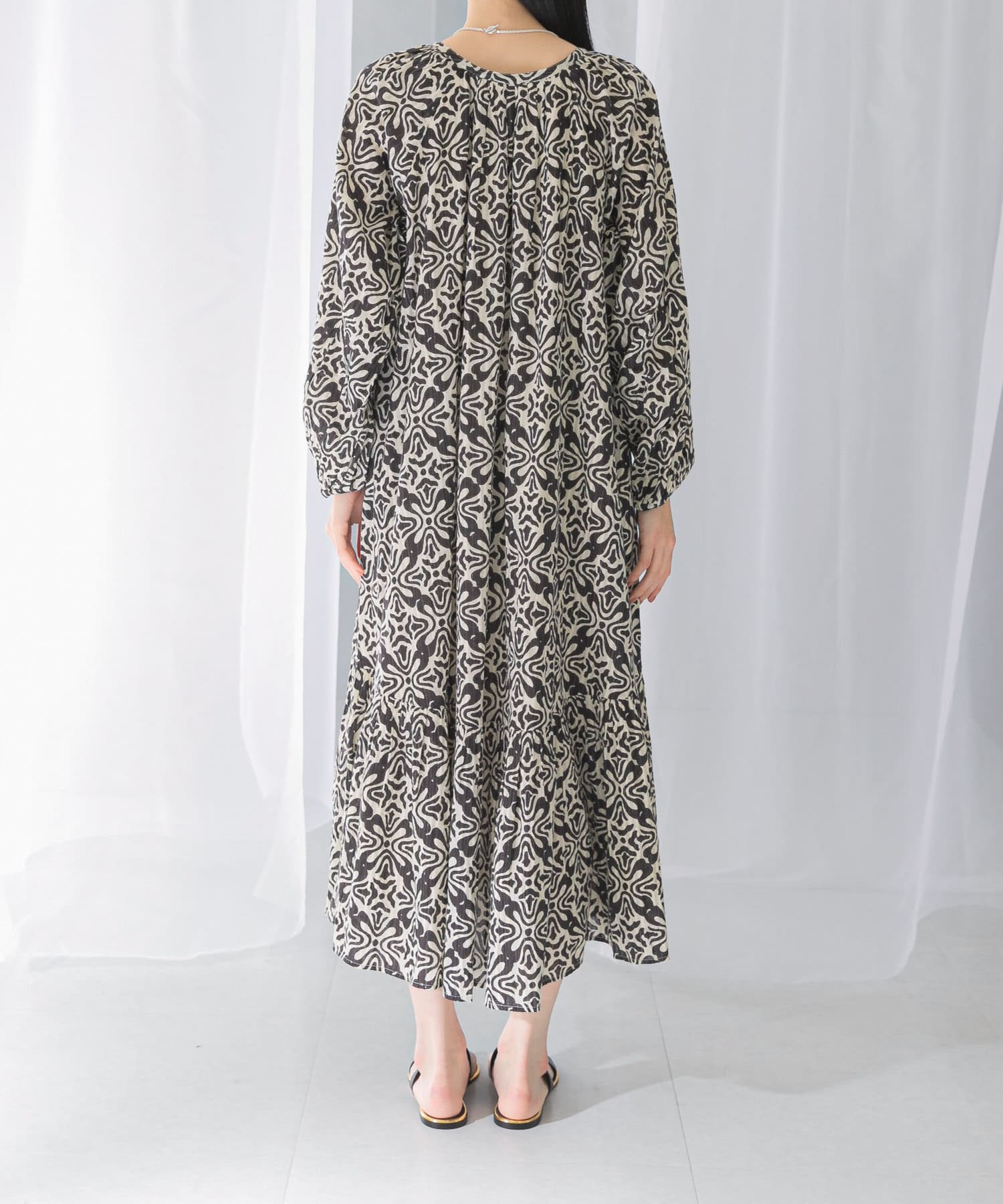 sara mallika COTTON LUREX RIPPLE PRINT DRESS(S BLUE): ワンピース