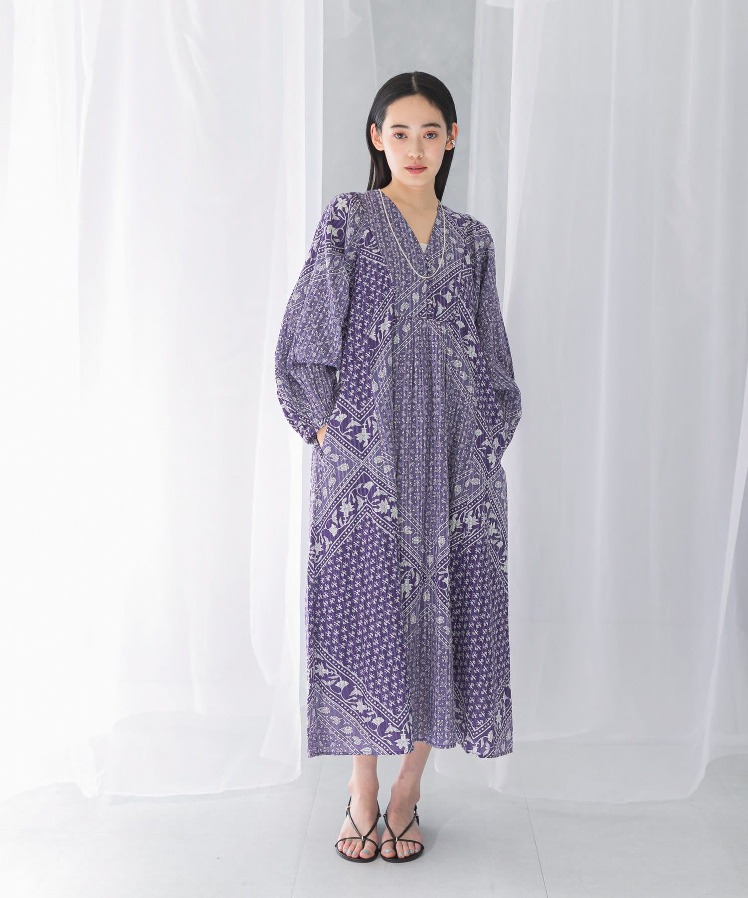 サラマリカ　✳︎ ワンピース sara mallika COTTON LUREX SCARF PRINT DRESS(S GREEN