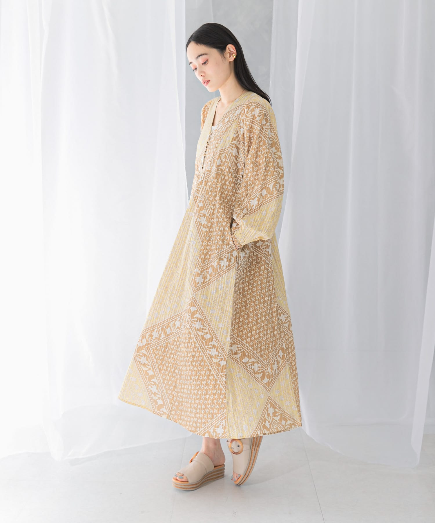 sara mallika　COTTON LUREX SCARF PRINT DRESS