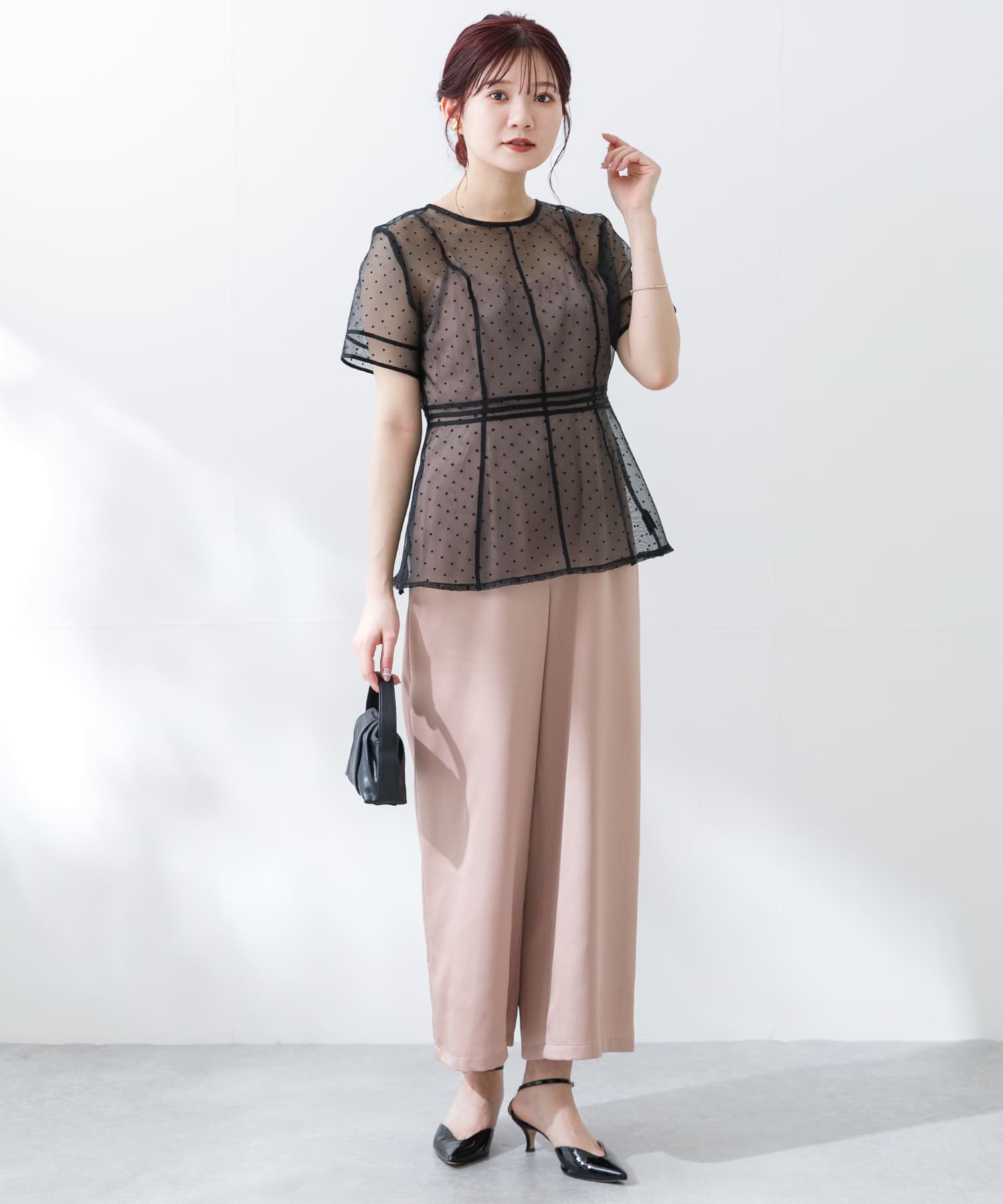 身長：163cm サイズ：38