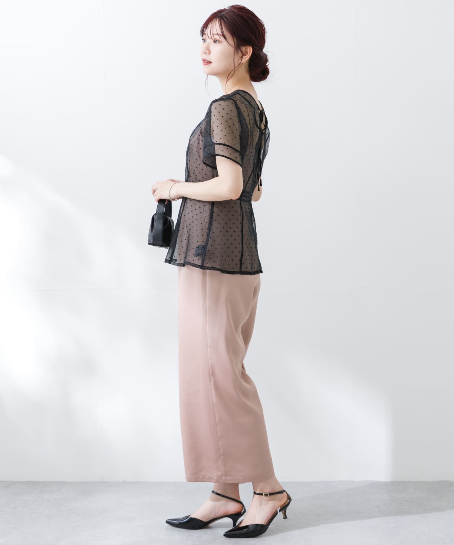 身長：163cm サイズ：38