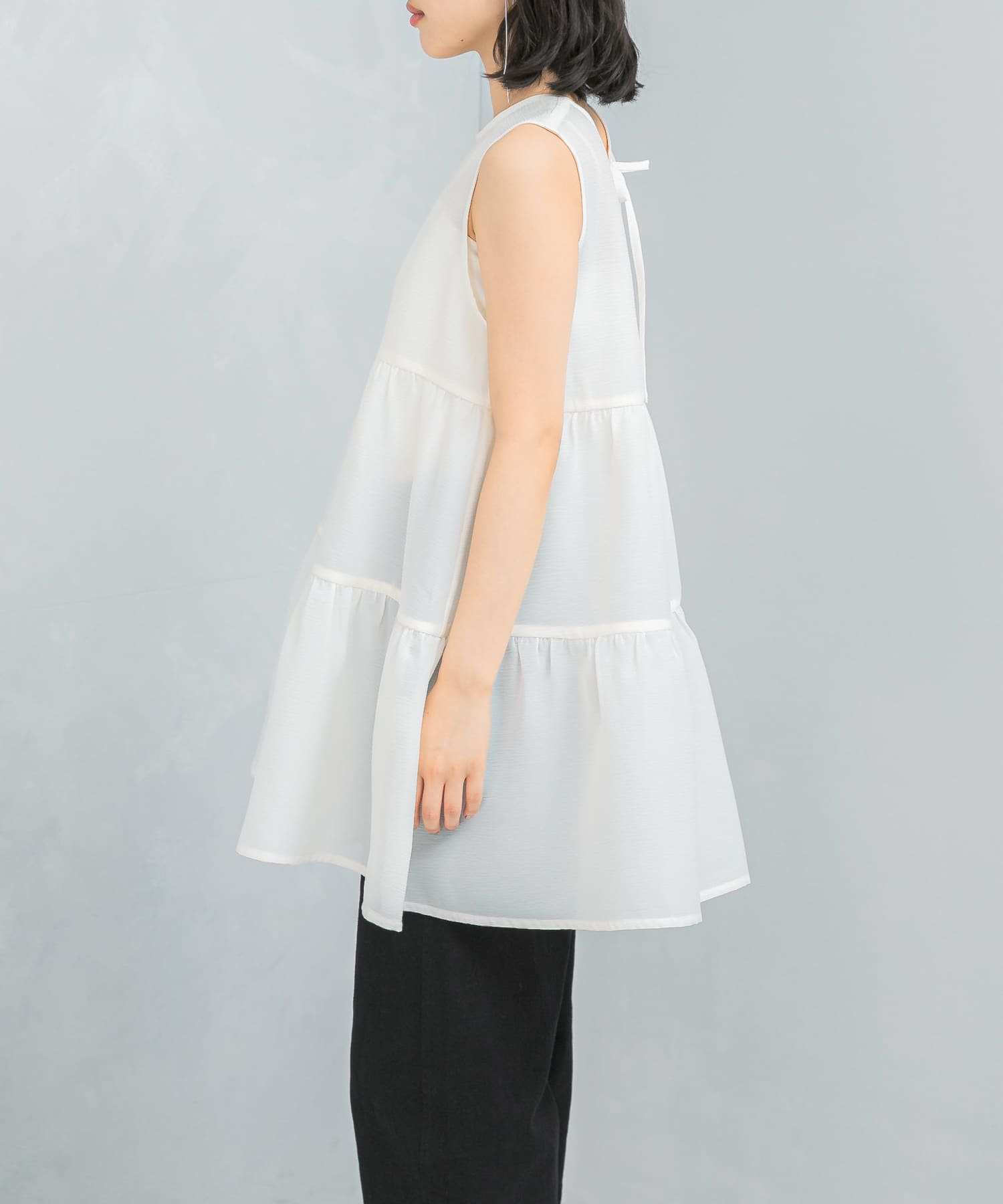 OWHITE