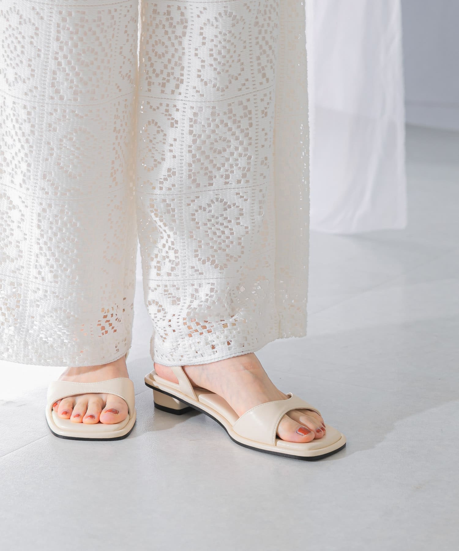 KOMOREBI MUSEUM　SANDAL IVORY 23