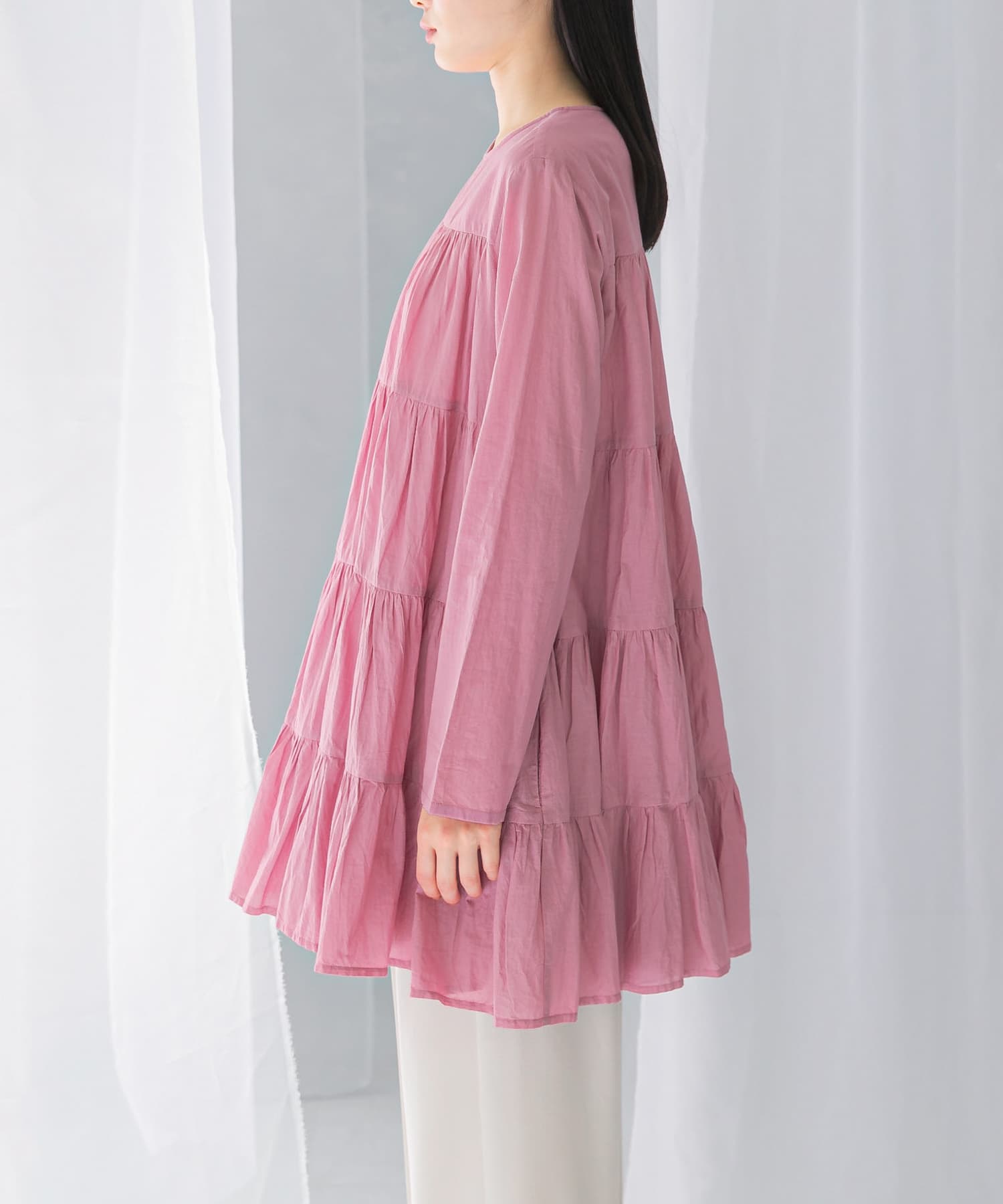 SMOKY PINK