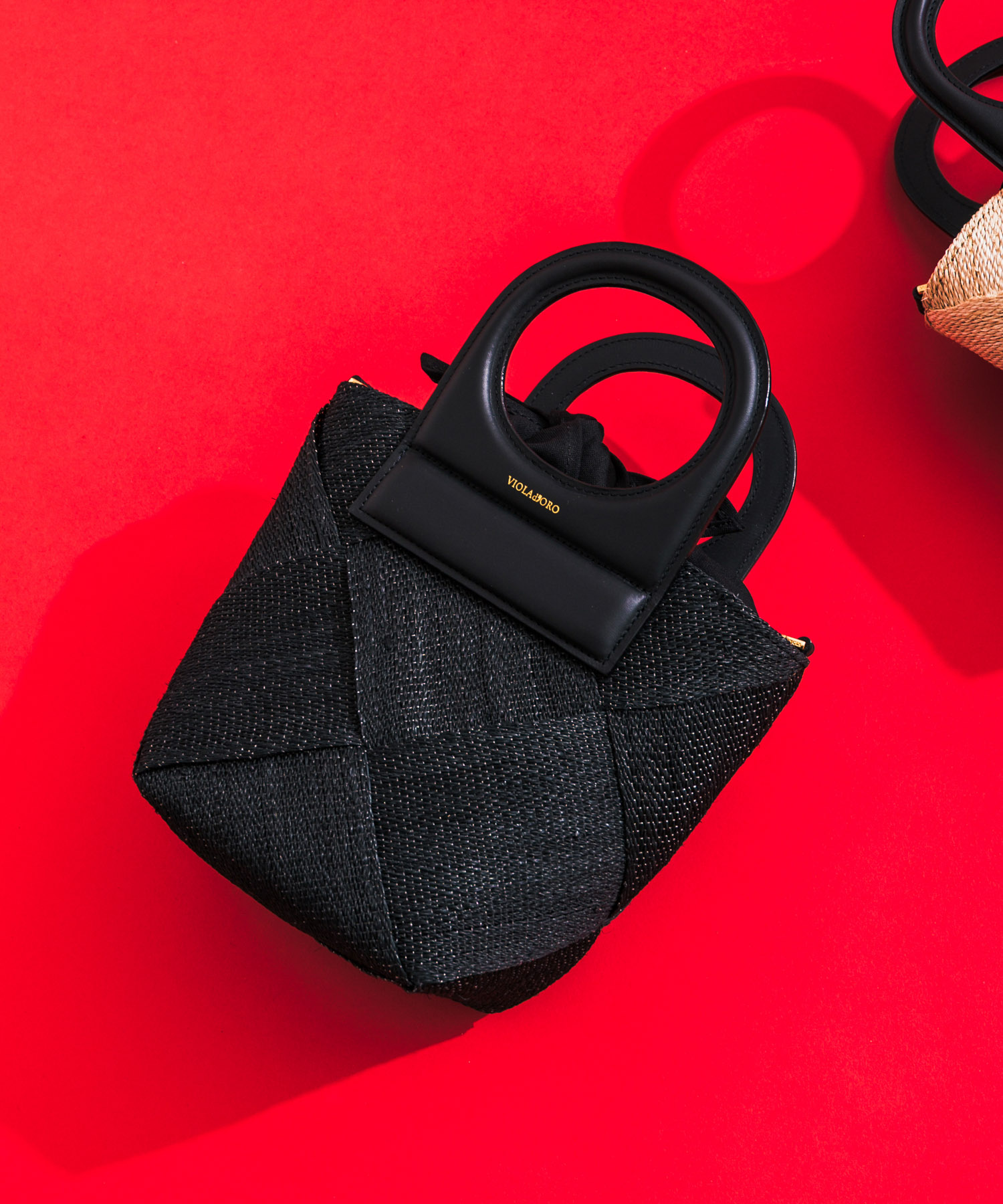 VIOLAd’ORO　アバカメッシュミニバッグ