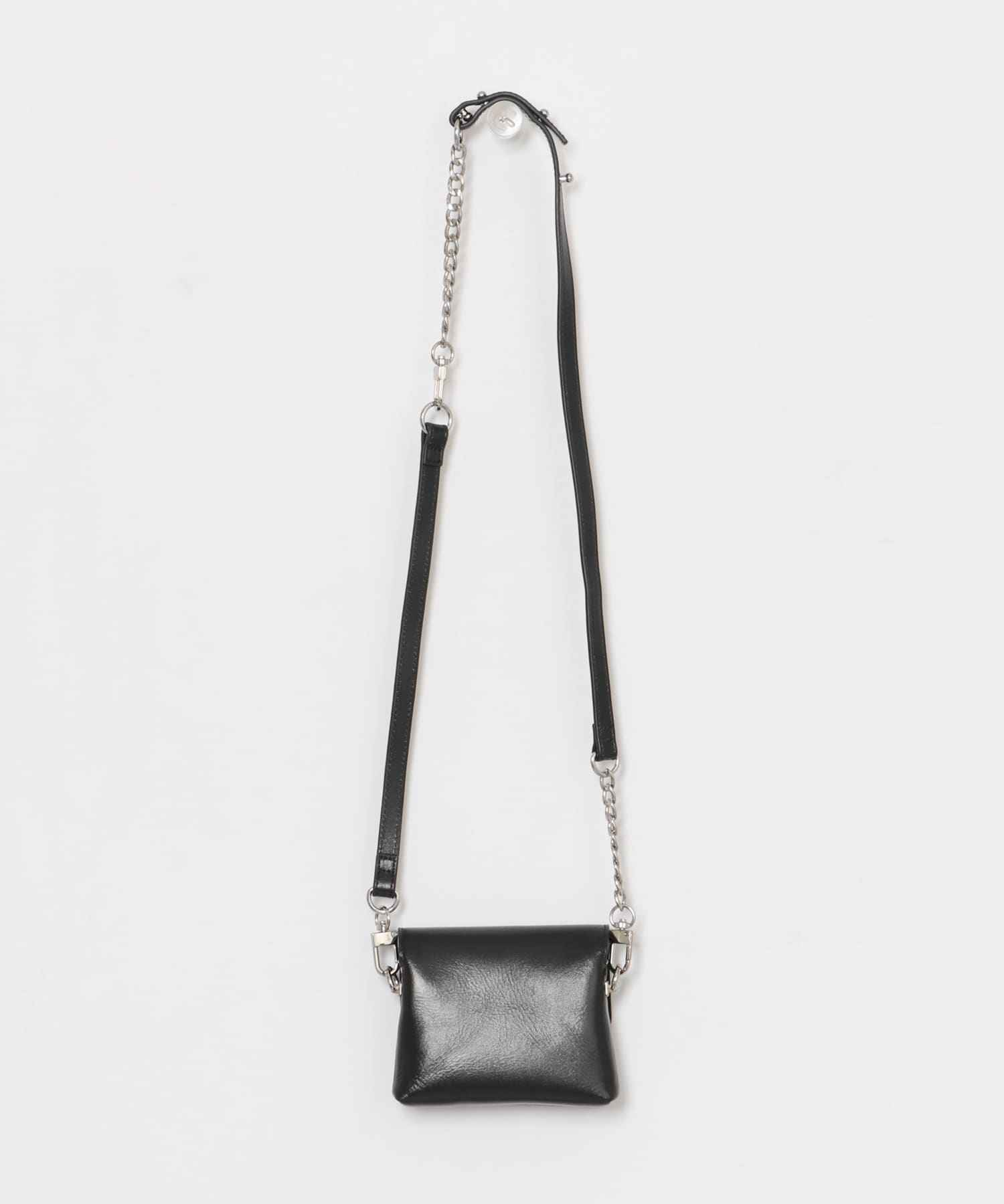 YENN　CHAIN BELT POUCH BLACK FREE