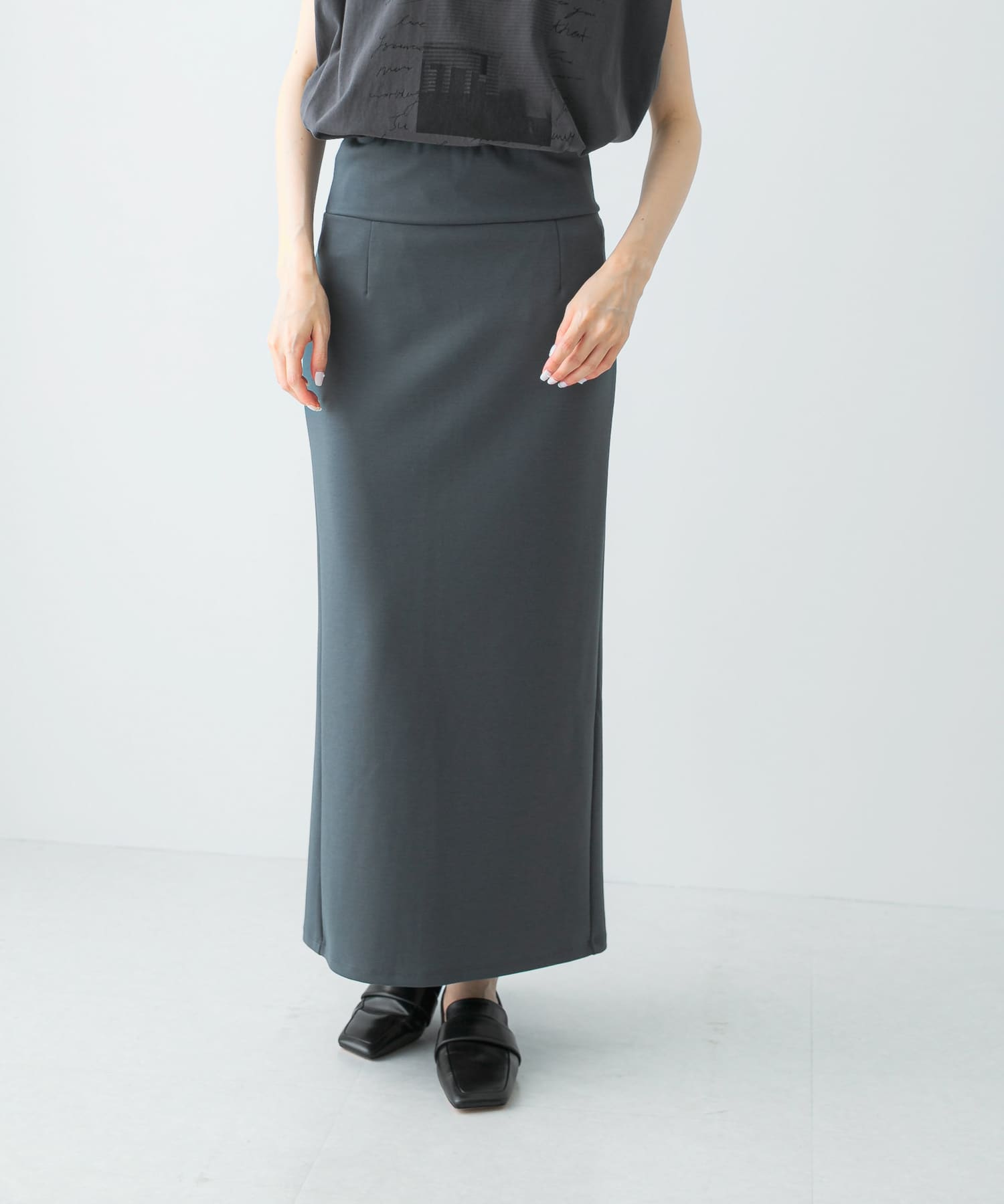 YENN ADJUST SLIT SKIRT(36 DGRAY): スカート｜URBAN RESEARCH