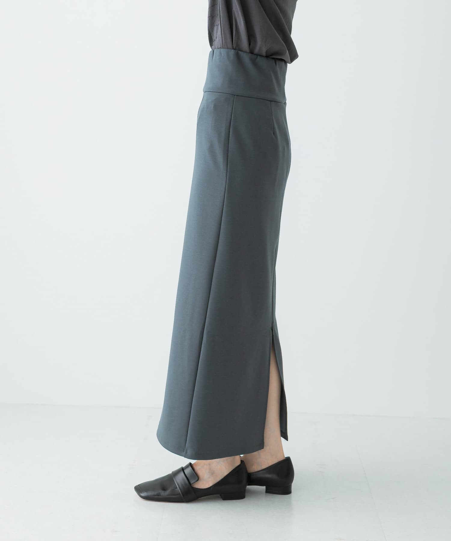 身長：165cm サイズ：38