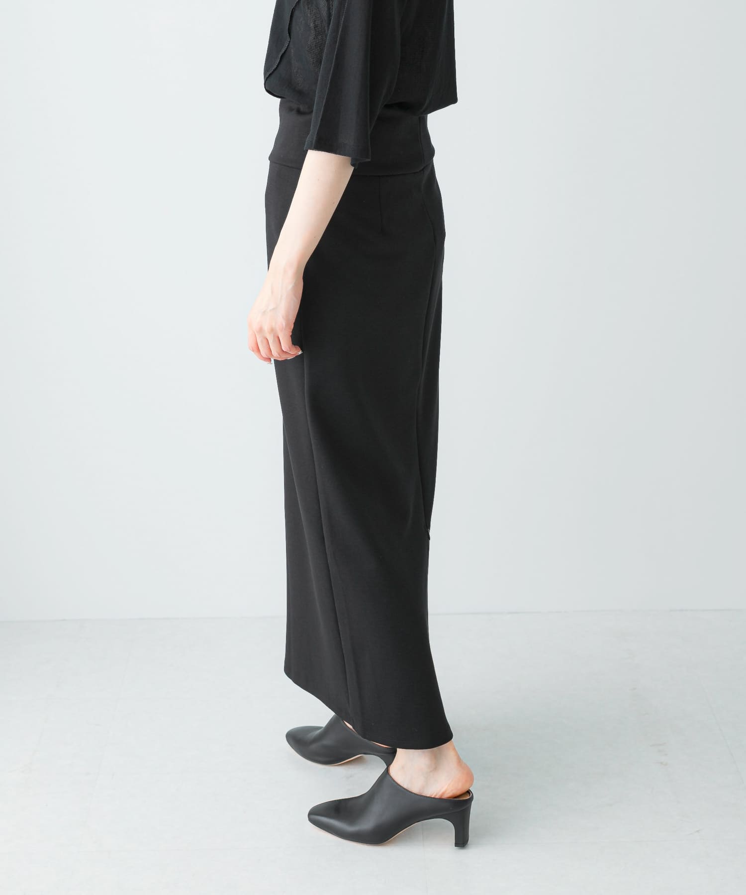 身長：165cm サイズ：38