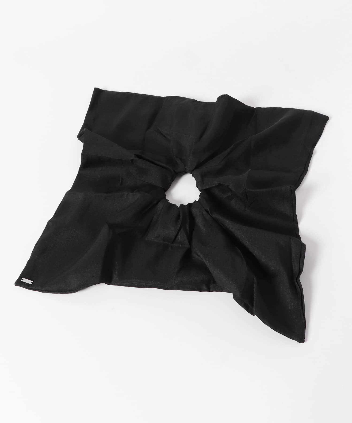heyep　Silk Square Large Scrunchie BLACK -