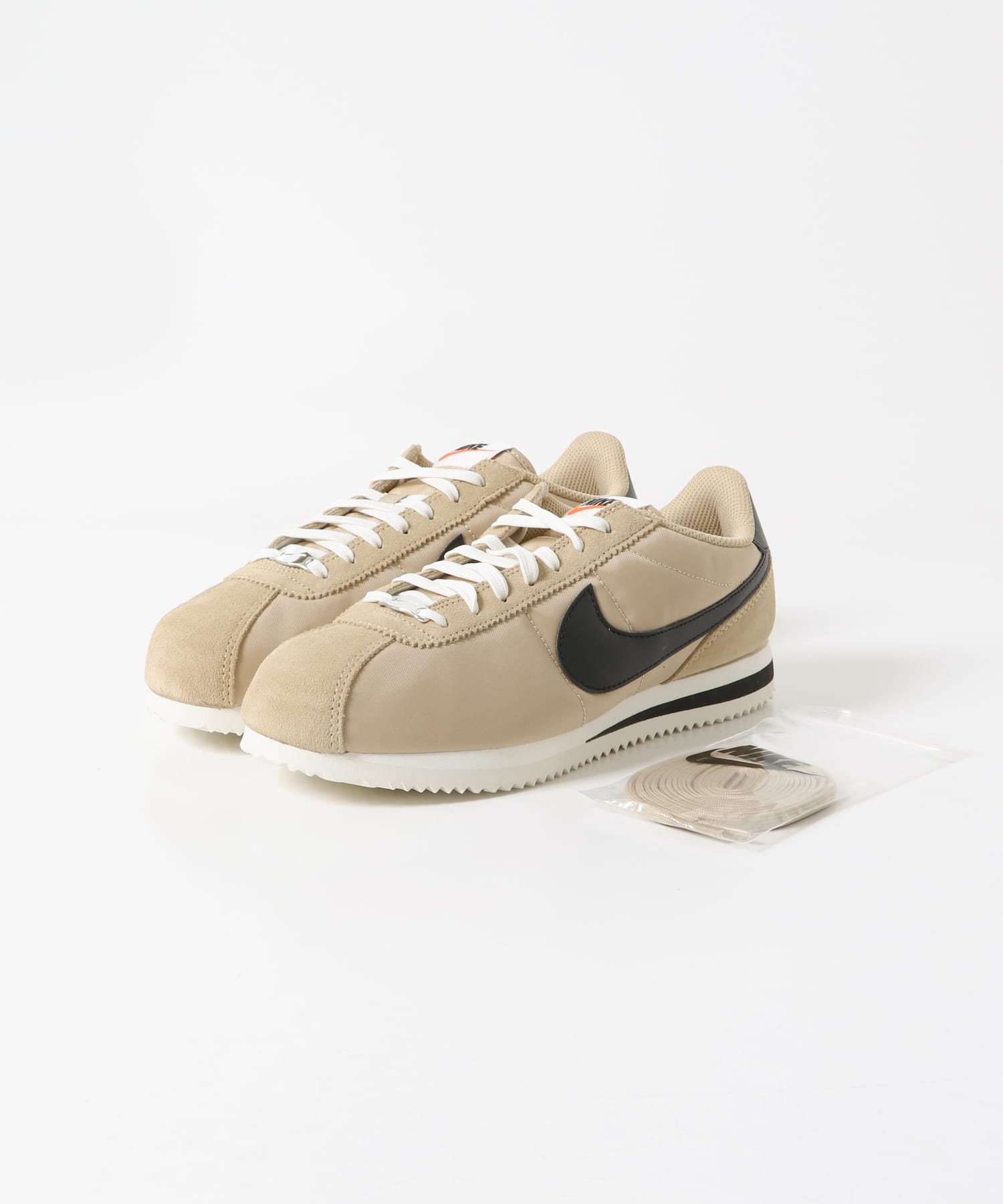 NIKE　CORTEZ DESERT 23.5