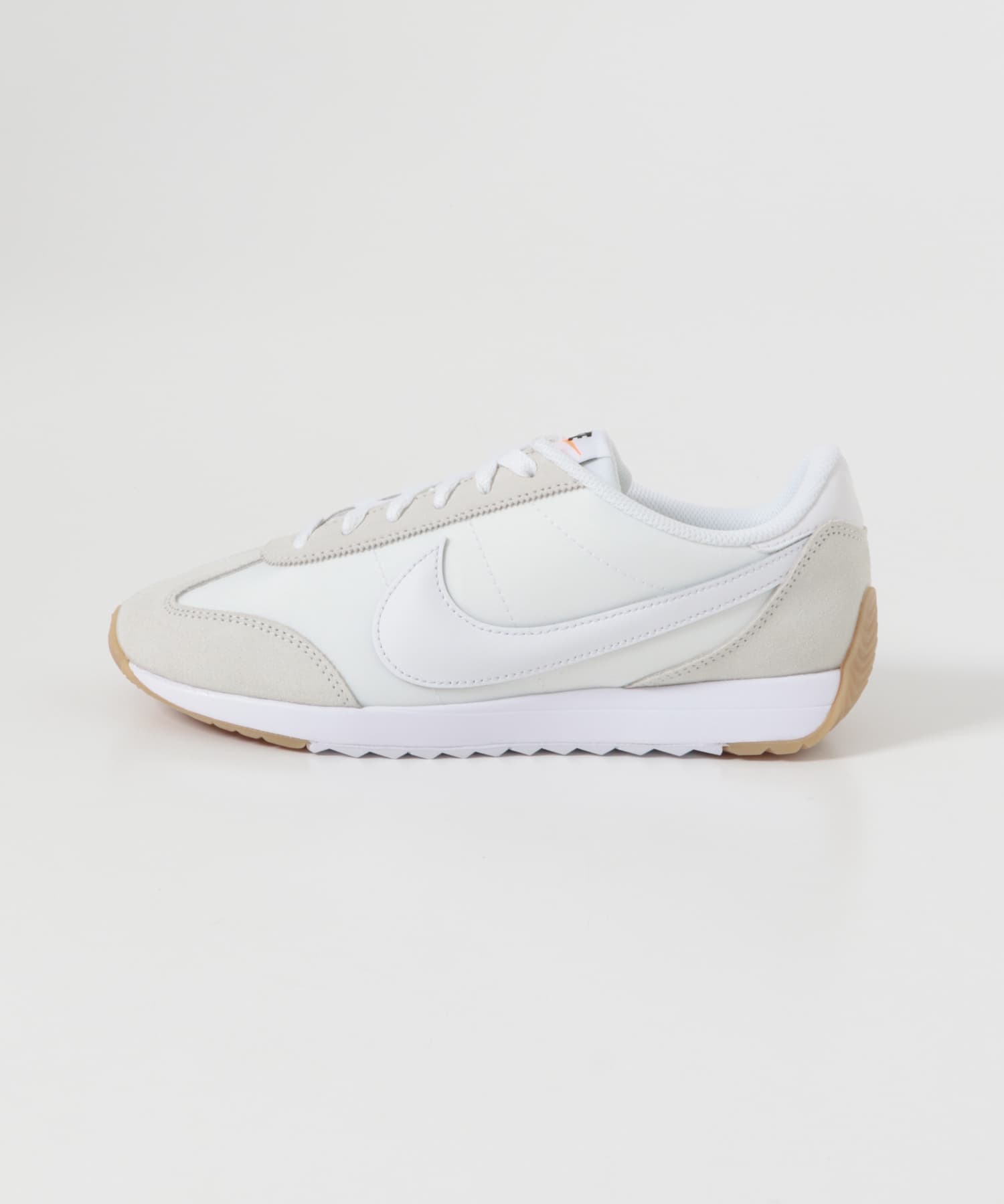 NIKE　ウィメンズパシフィック