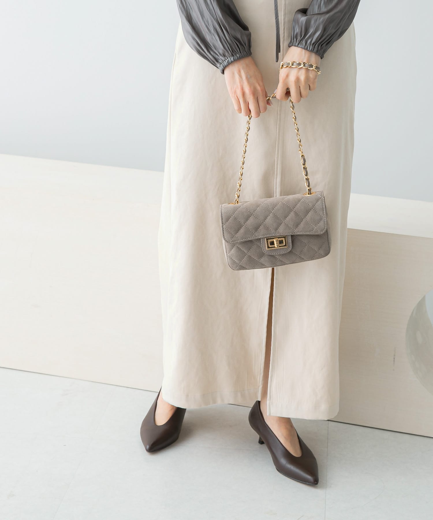 TAUPE