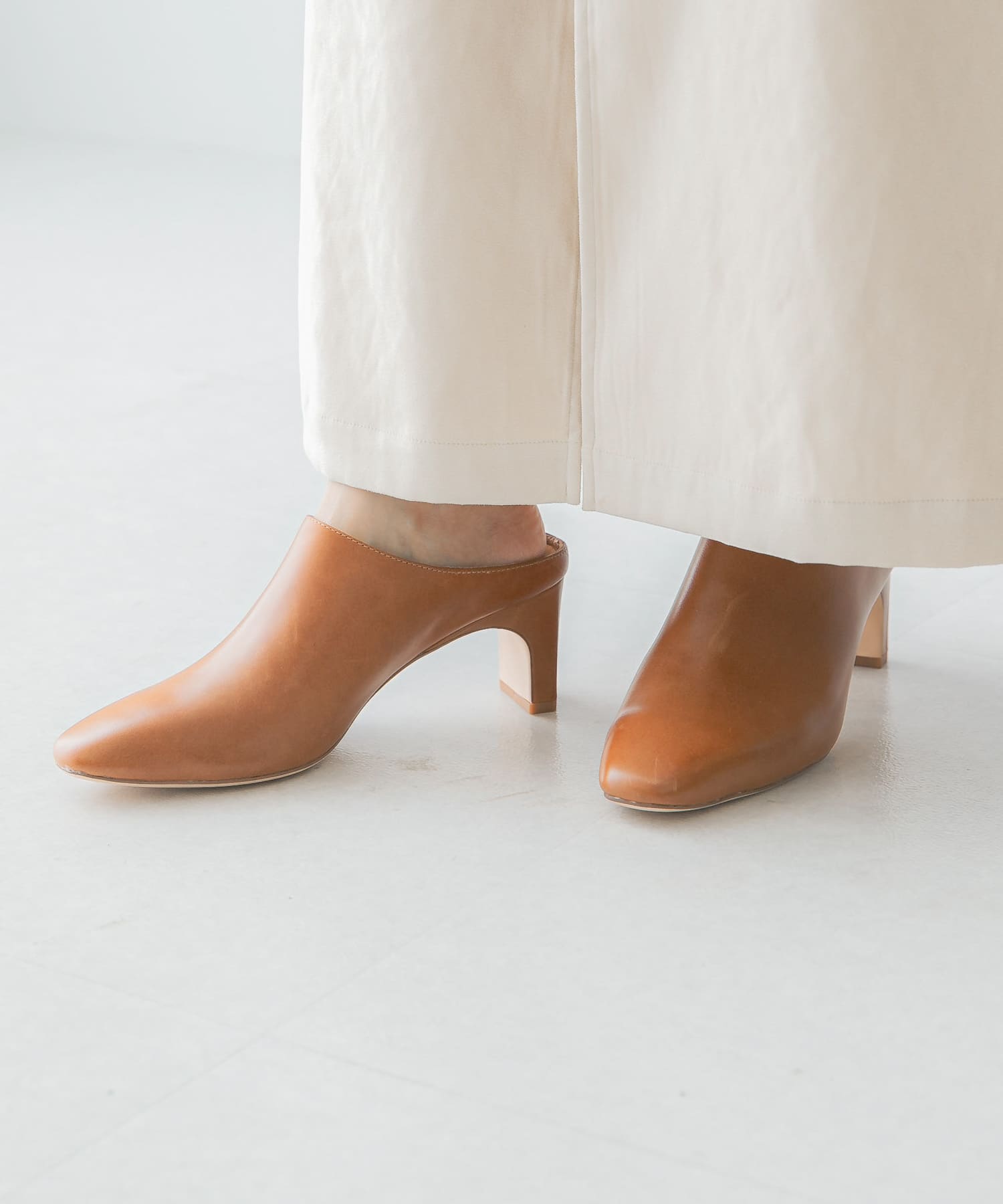 Mollini　クロッグシューズ DEEP TAN 36