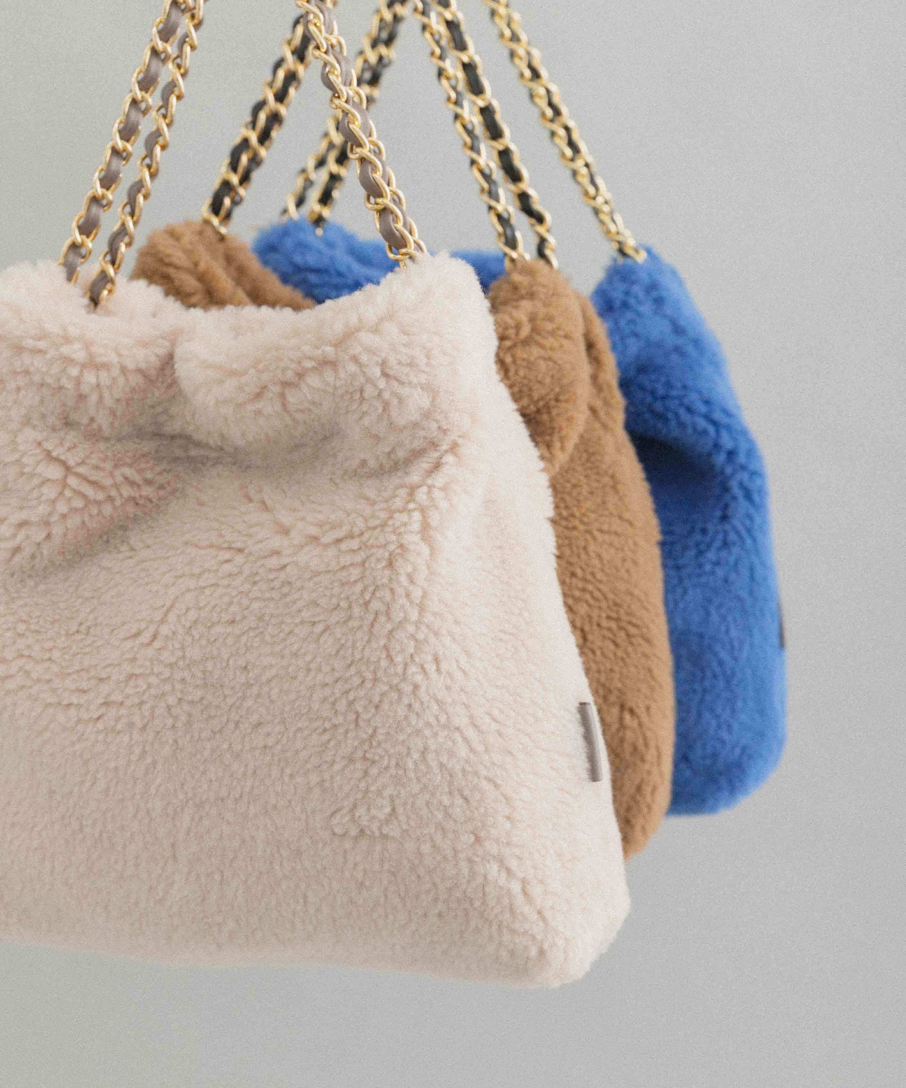 VIOLA d’ORO　エコファーショルダーS offwhite -