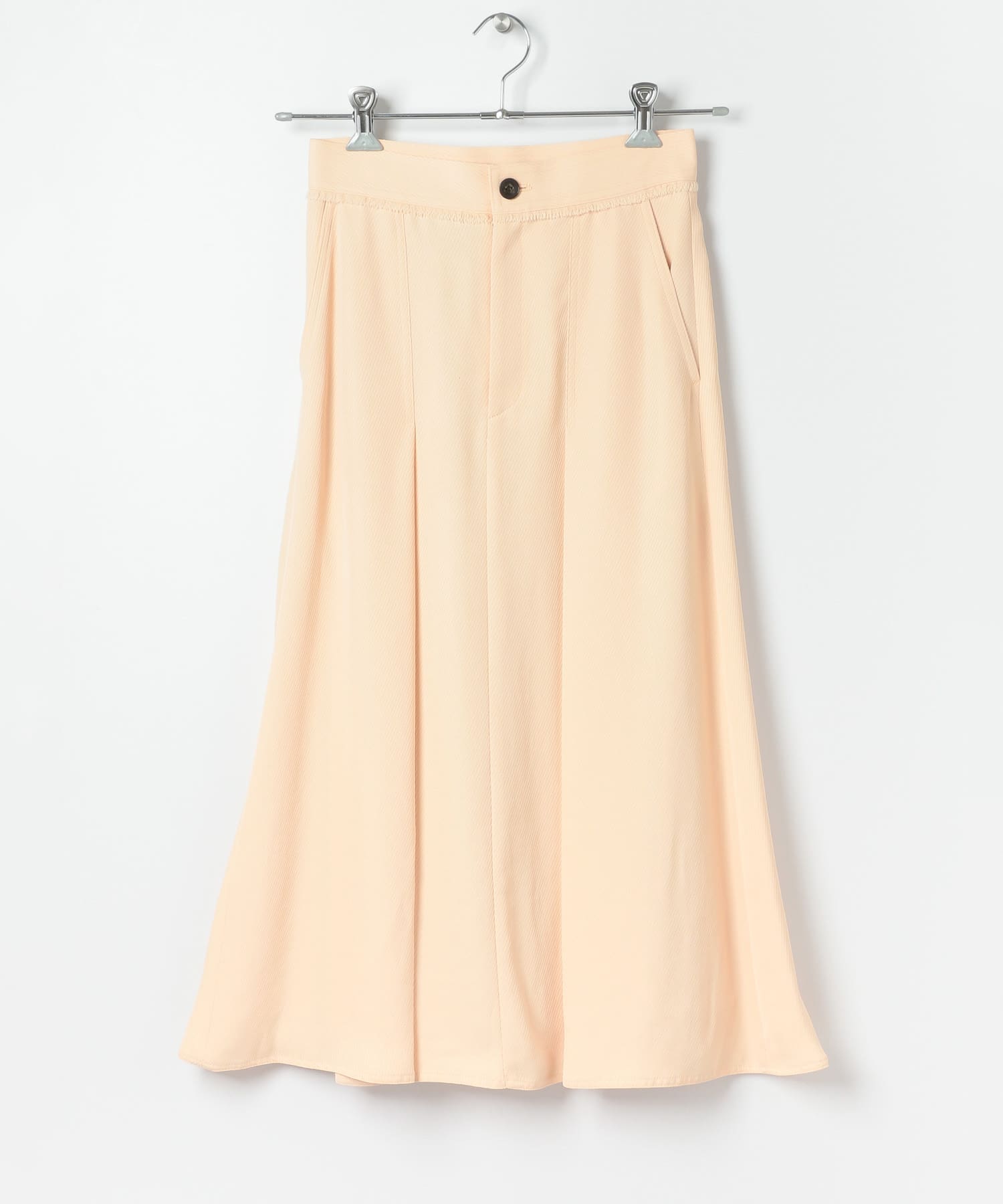NUDE CAMEL