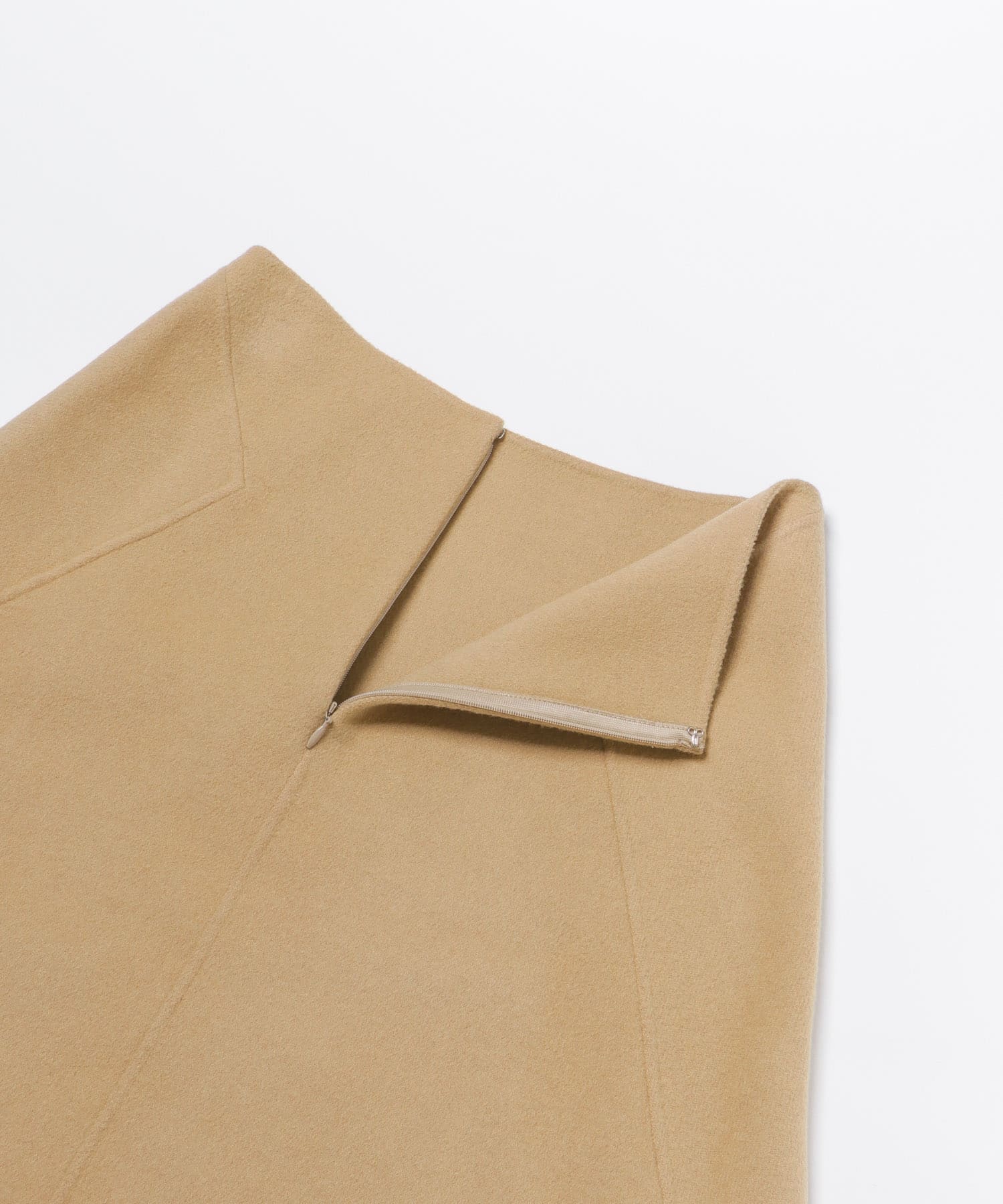 BEIGE,　BRANE SKIRT∴ CAMEL 2