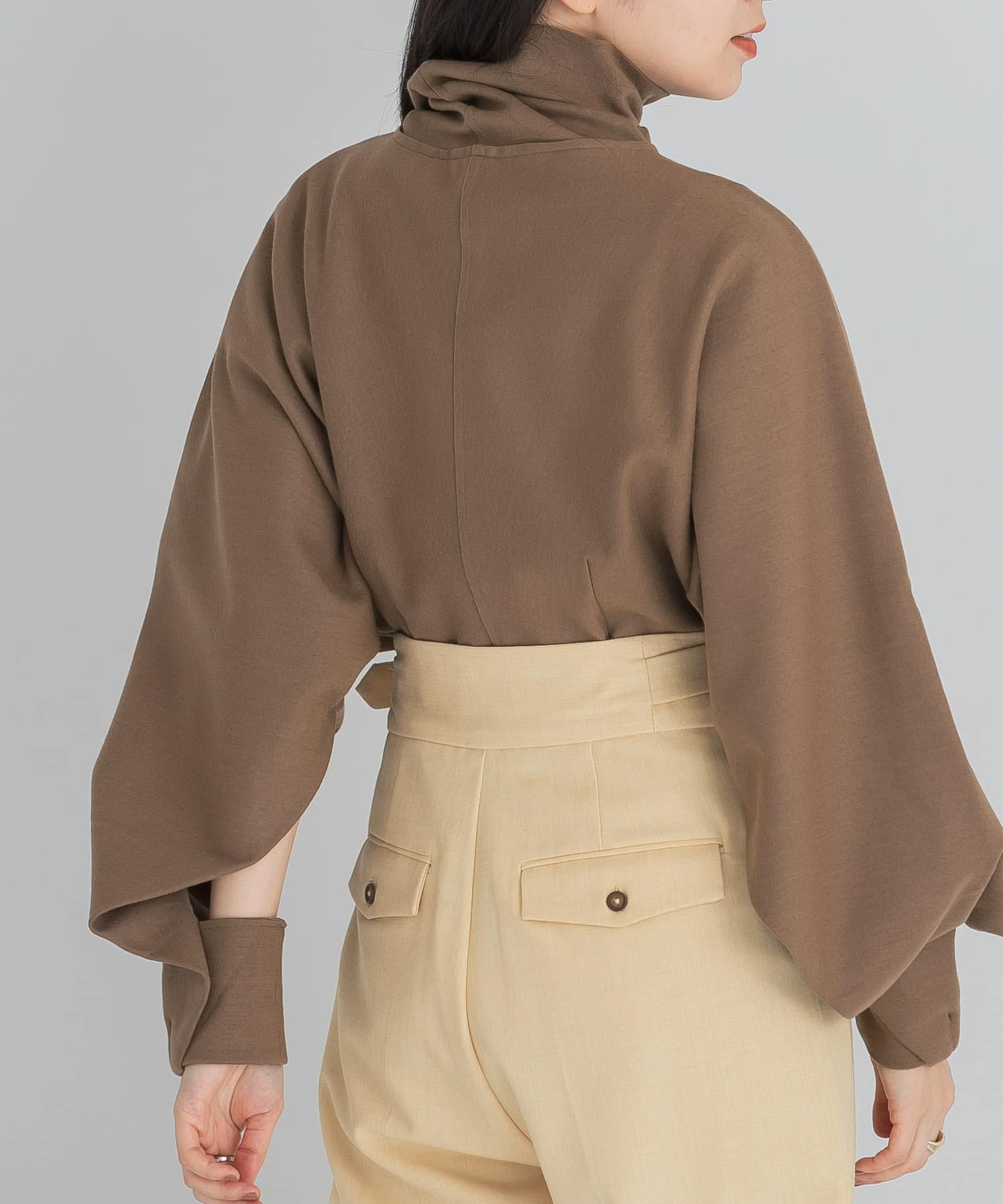 DARK CAMEL