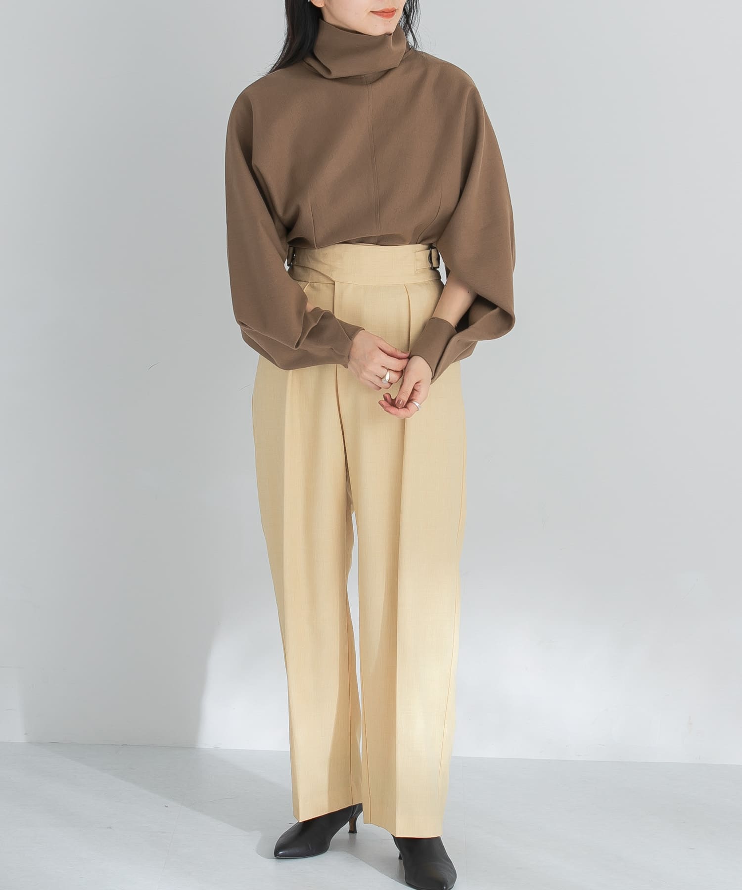 DARK CAMEL