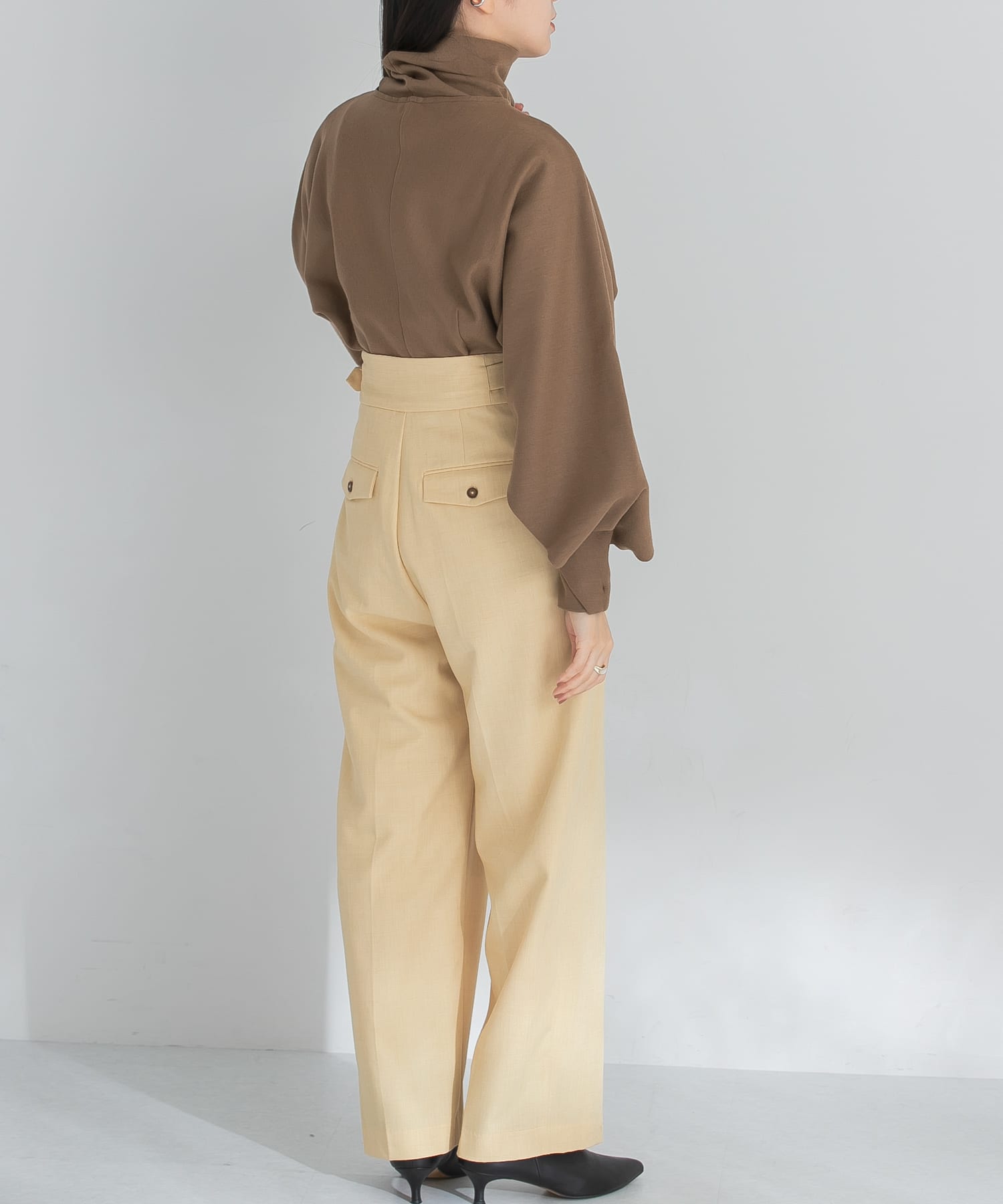 DARK CAMEL