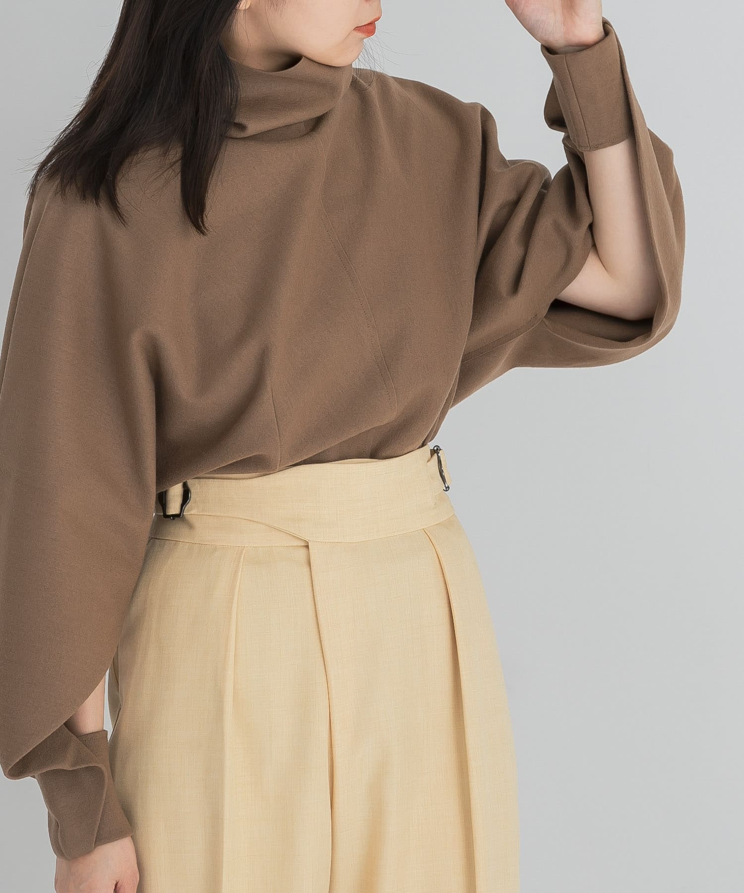 DARK CAMEL