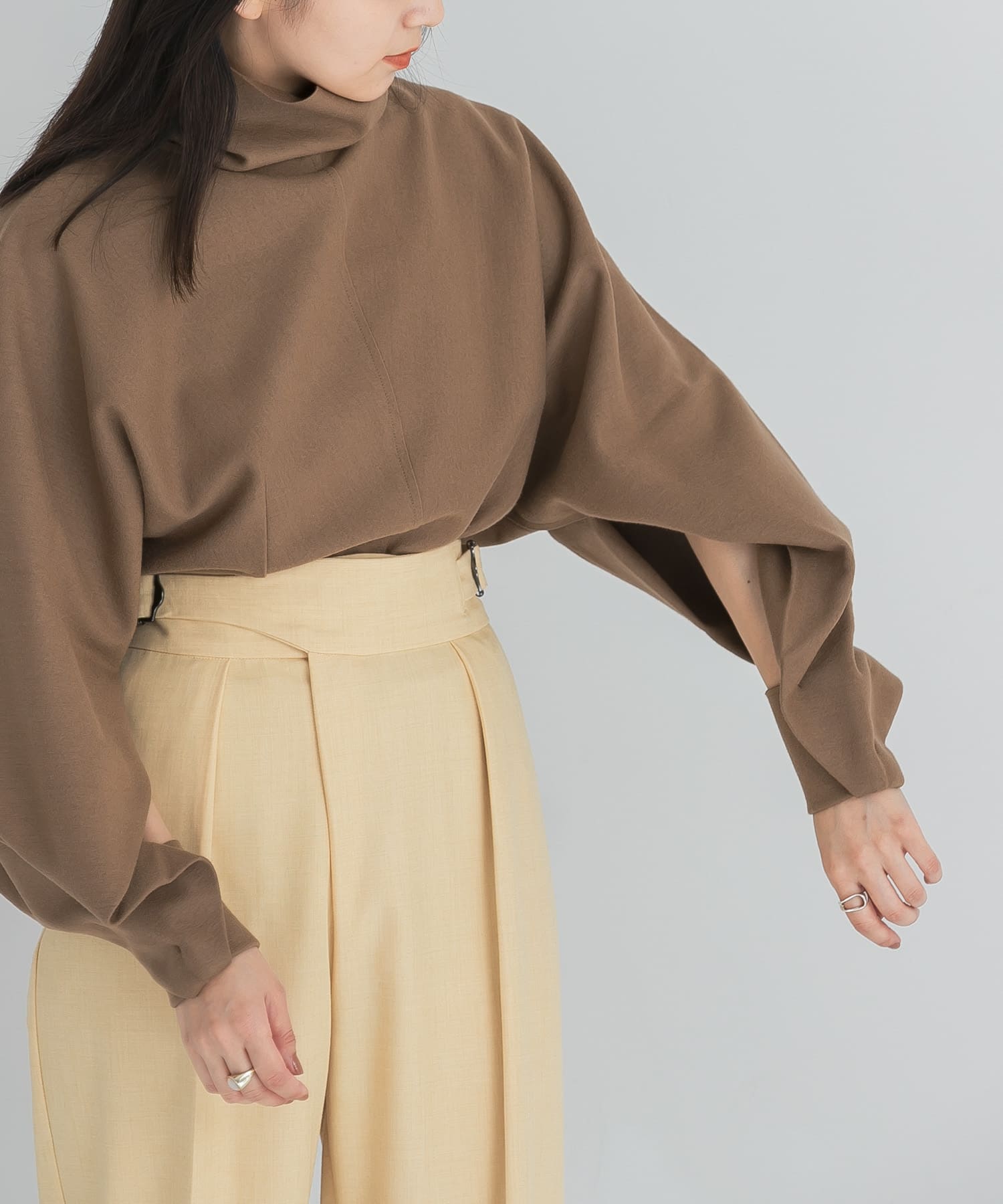 DARK CAMEL