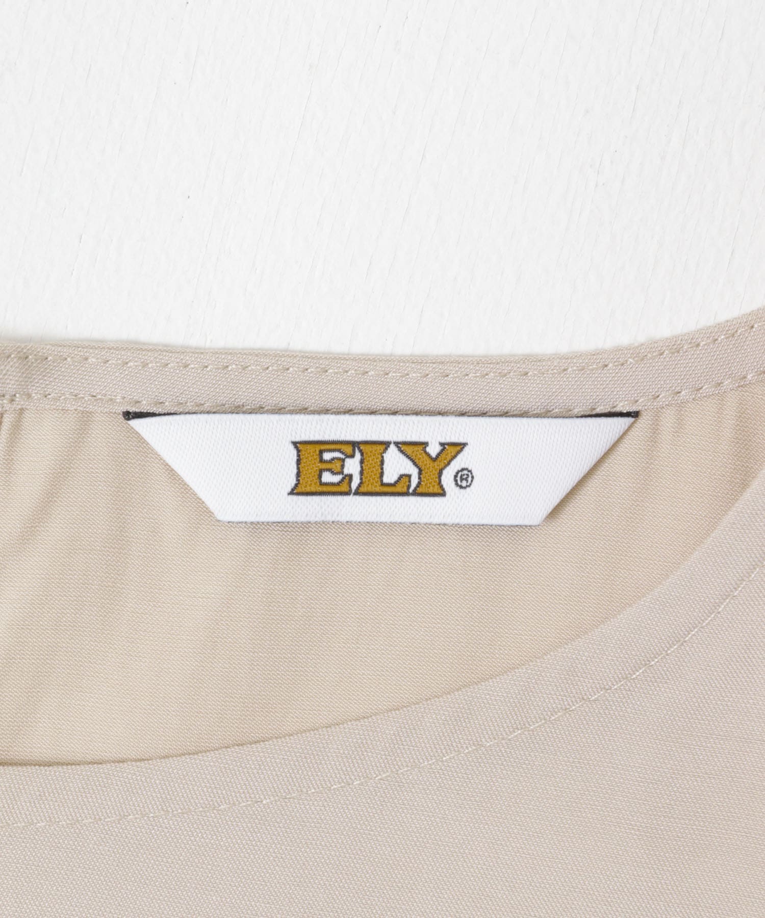 ELY　RUFFLE FRILL BLOUSE BEIGE S