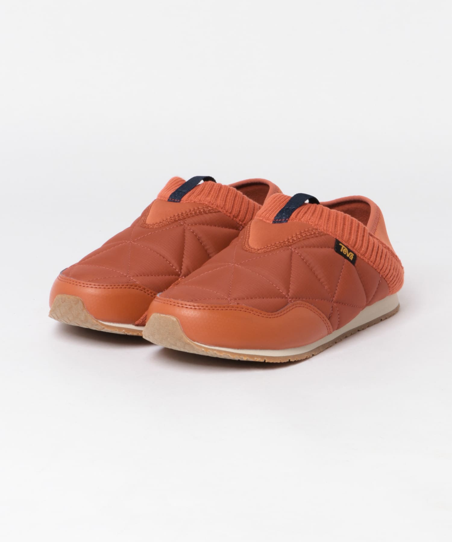 Teva　EMBER MOC