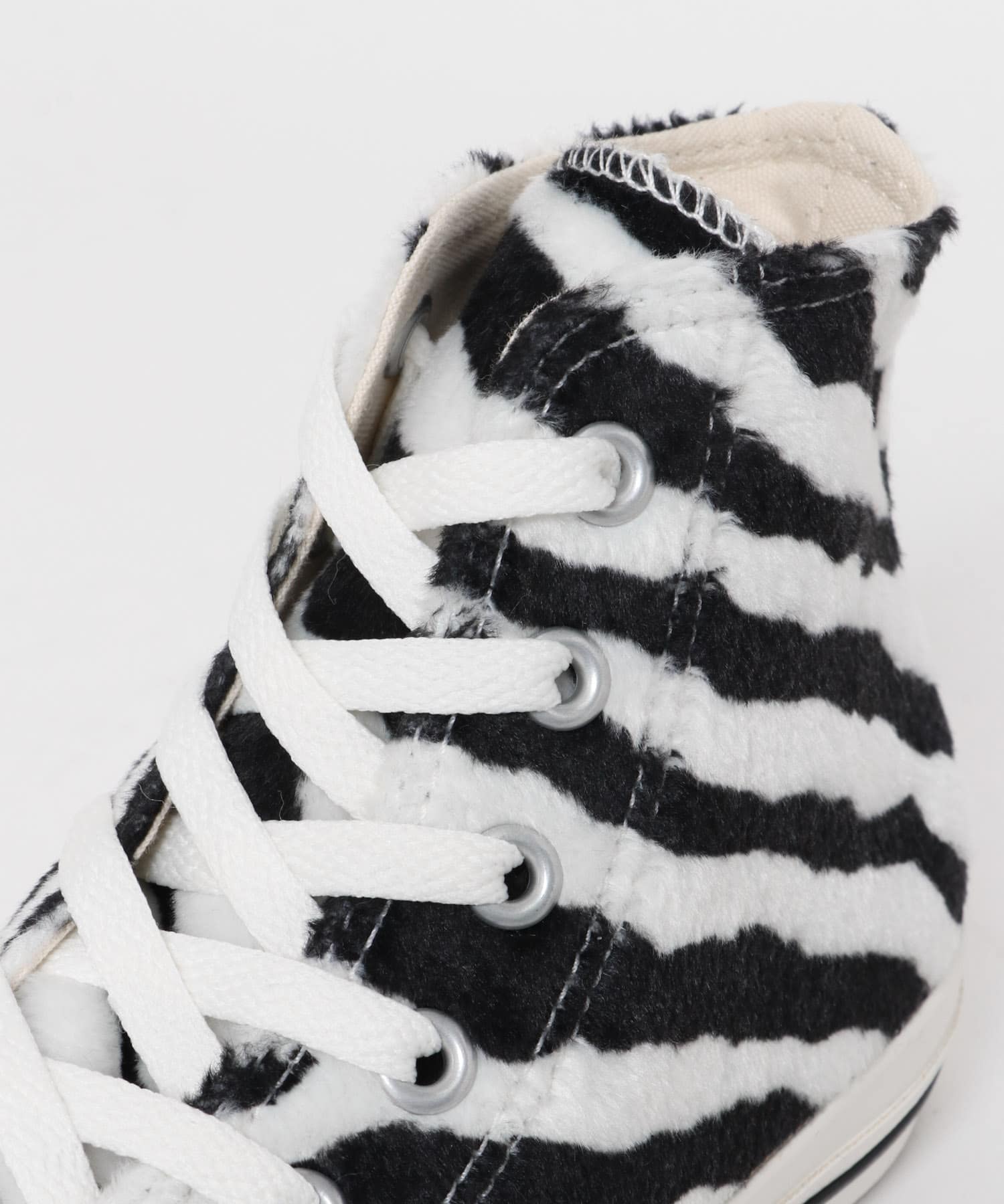 ★ひつじ㊲〜㊺★ CONVERSE ALL STAR ZEBRAFUR HI(23 OFF WHITE): シューズ｜URBAN