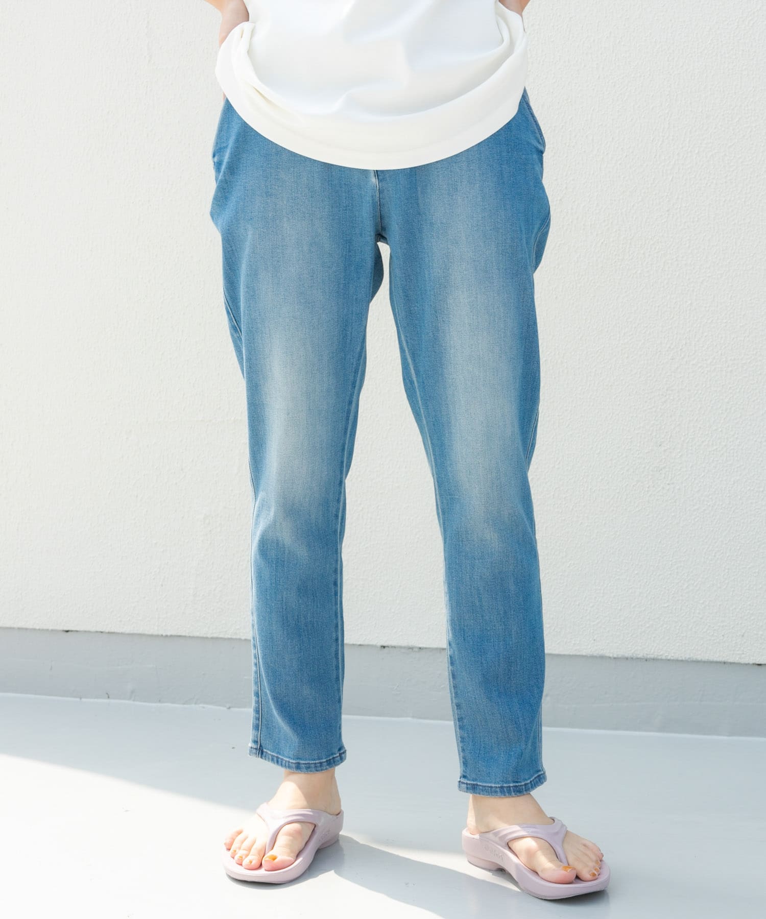 LIGHTBLUE