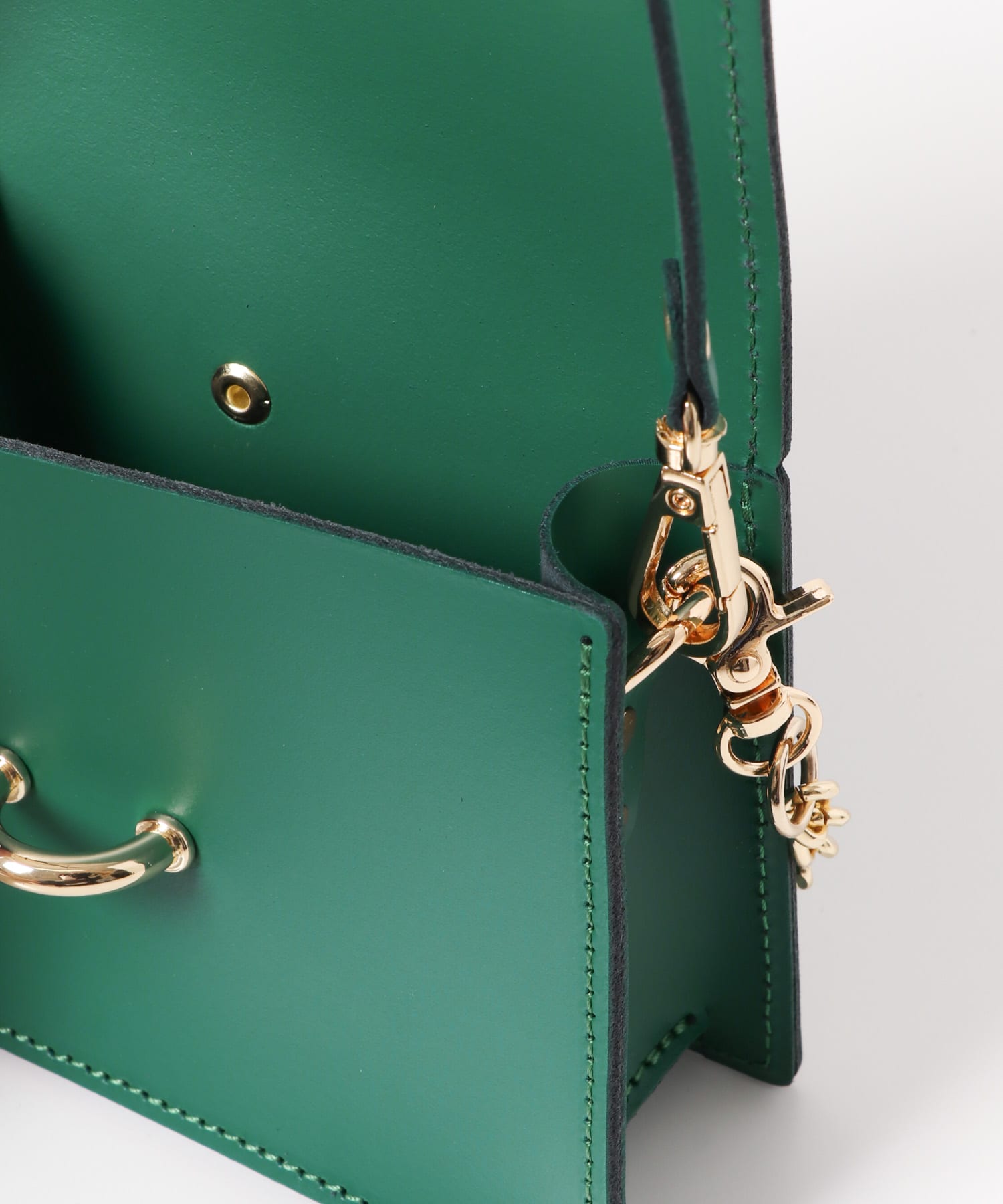 VICE VERSA スクエアミニショルダーバッグ(one BLACK): バッグ｜URBAN