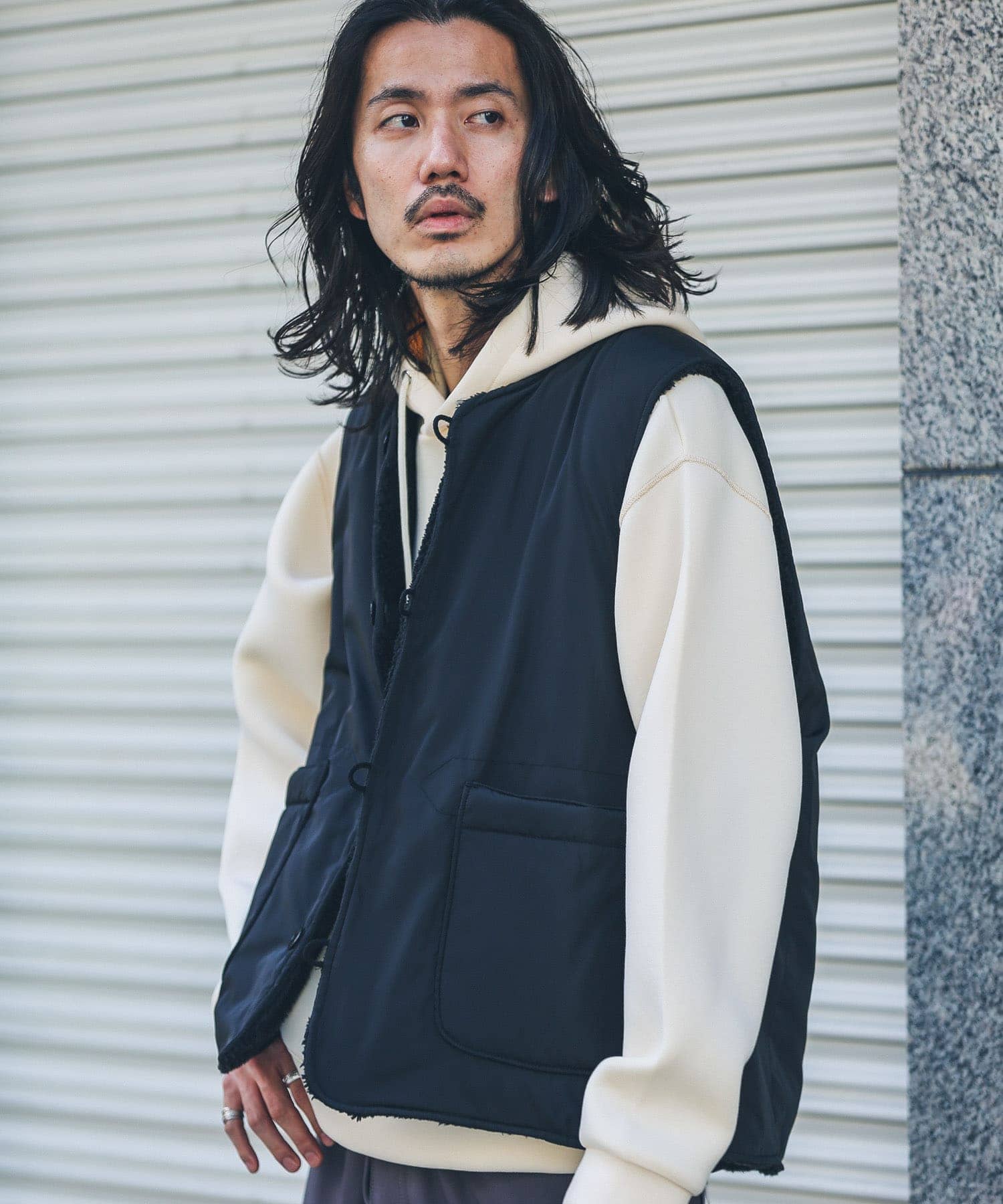 身長：180cm 体重：60kg サイズ：L