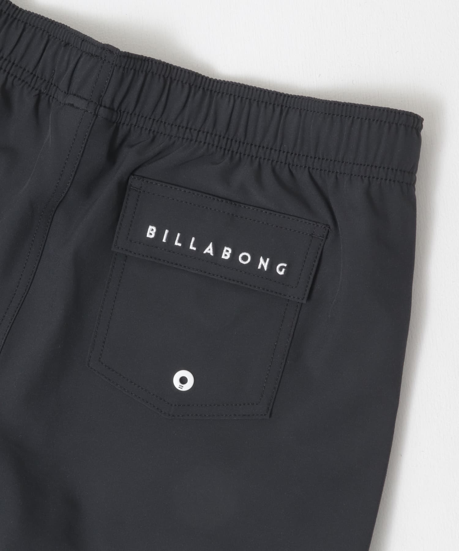 BILLABONG　SIDE LOGO BOARD SHORTS BLK M