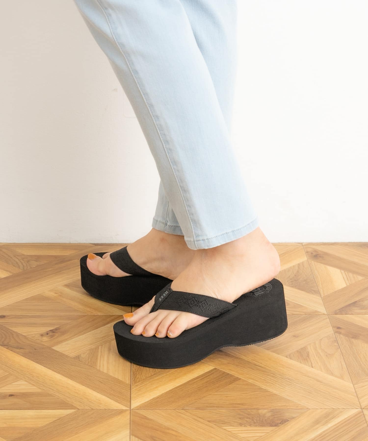 REEF　SANDY HI BLACK 6