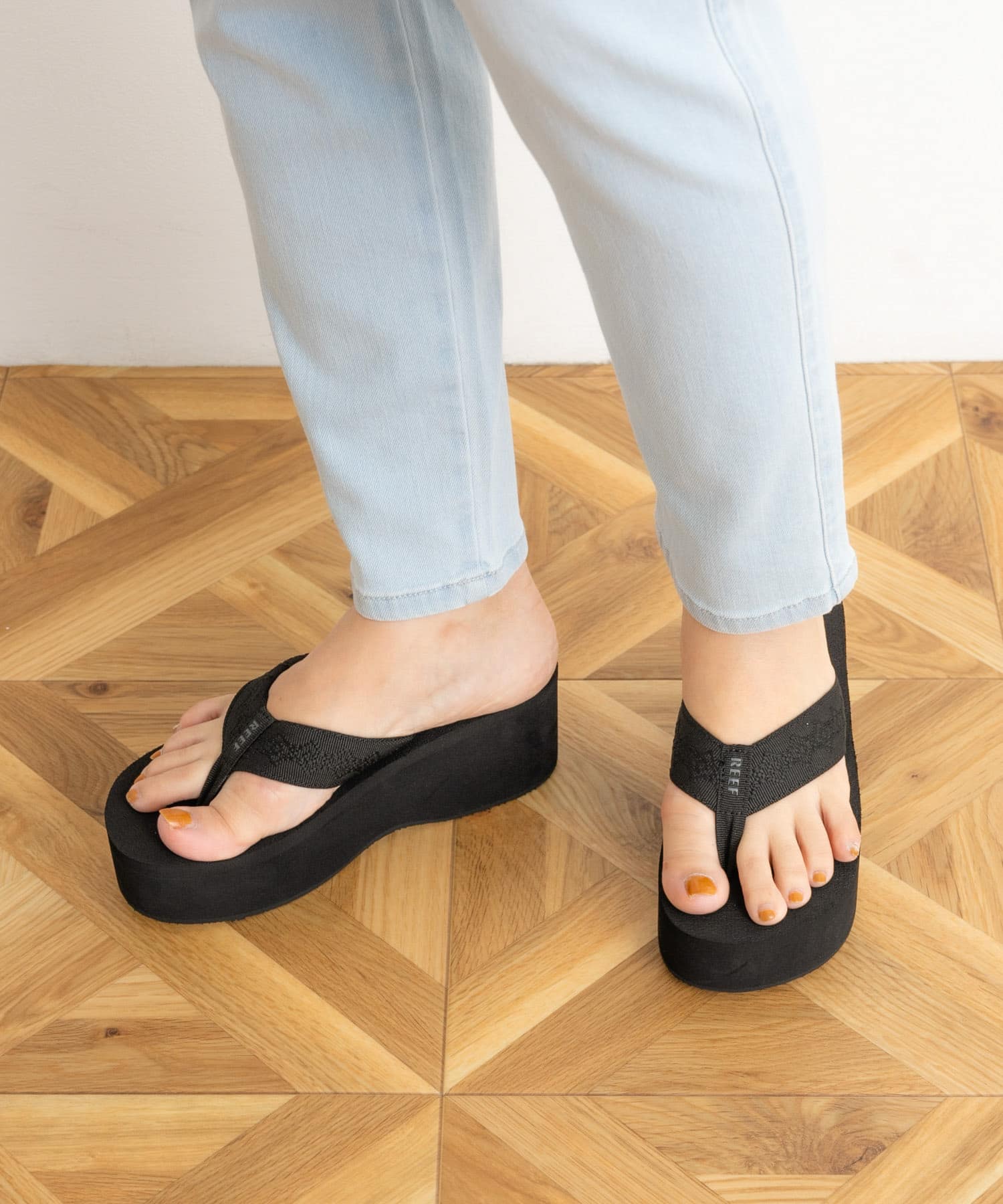 REEF　SANDY HI BLACK 6