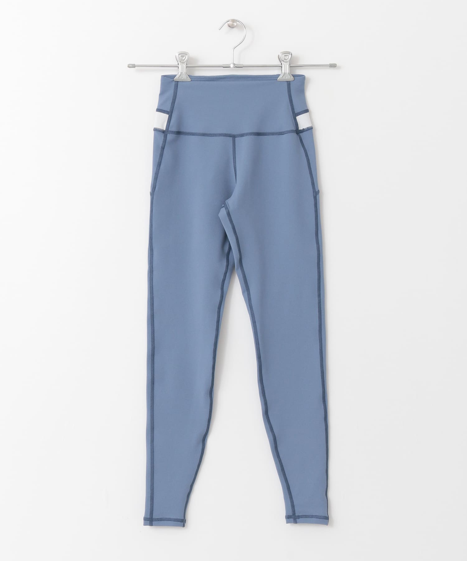 DANSKIN　ANYMOTION LEGGINGS