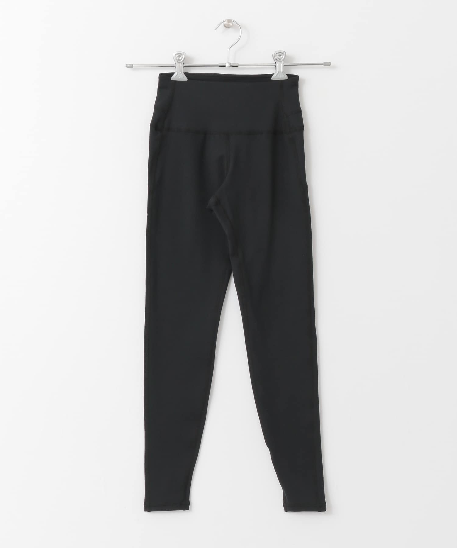 DANSKIN　ANYMOTION LEGGINGS