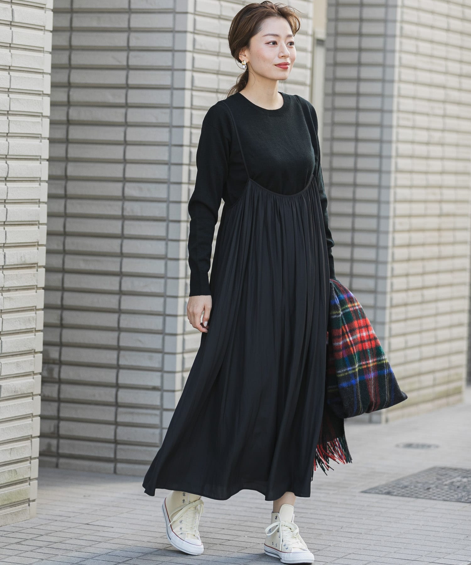 ブラック