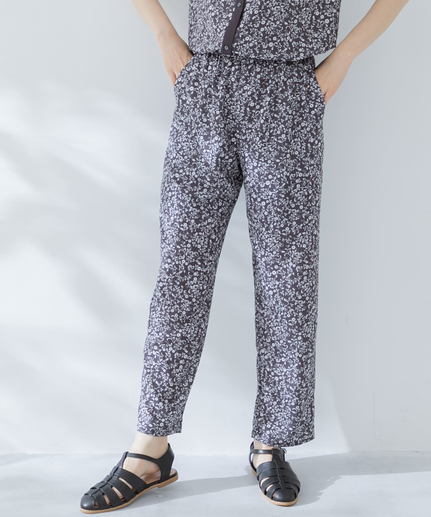 『セットアップ対応』 フラワープリントイージーパンツ