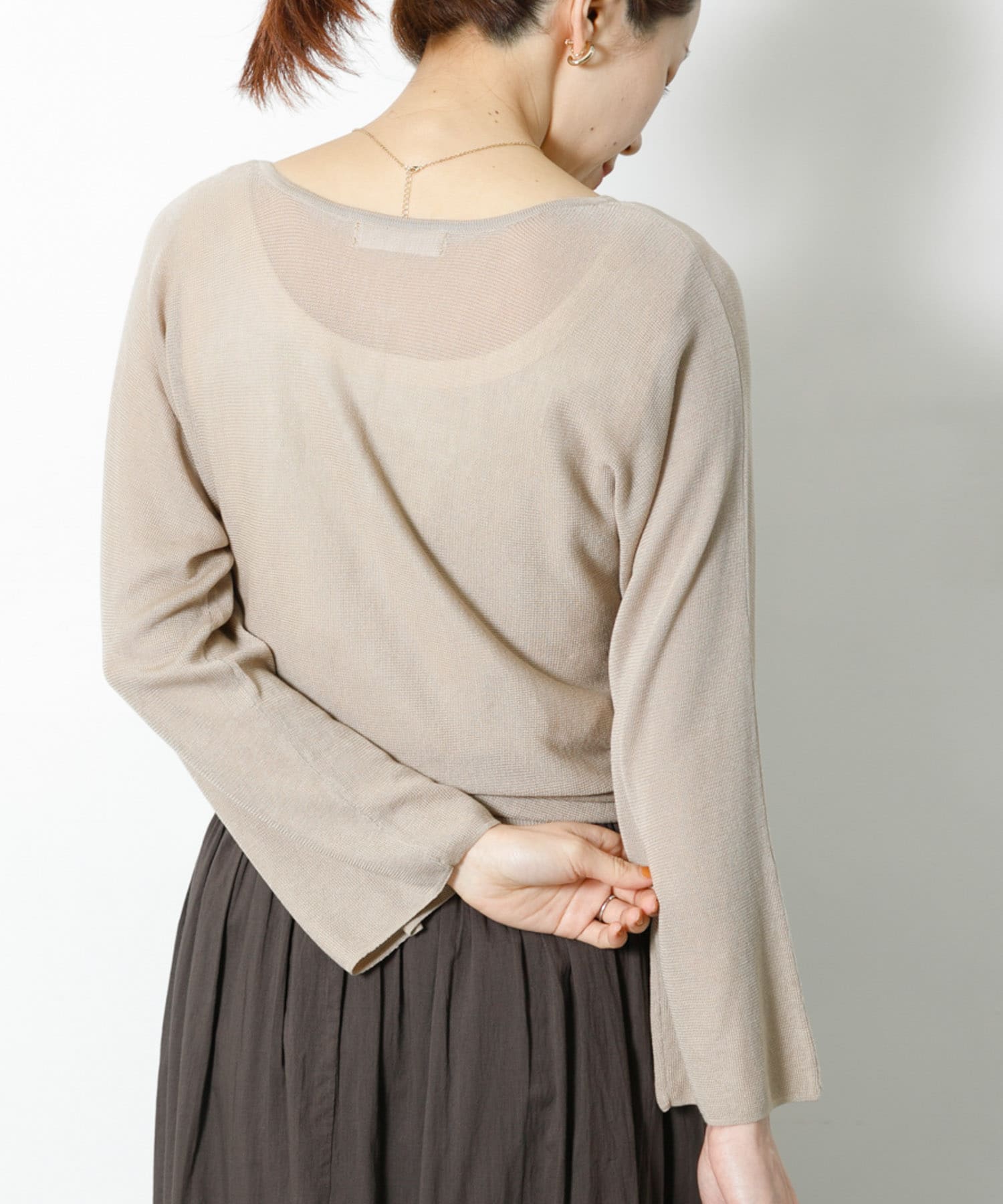 L.グレー
