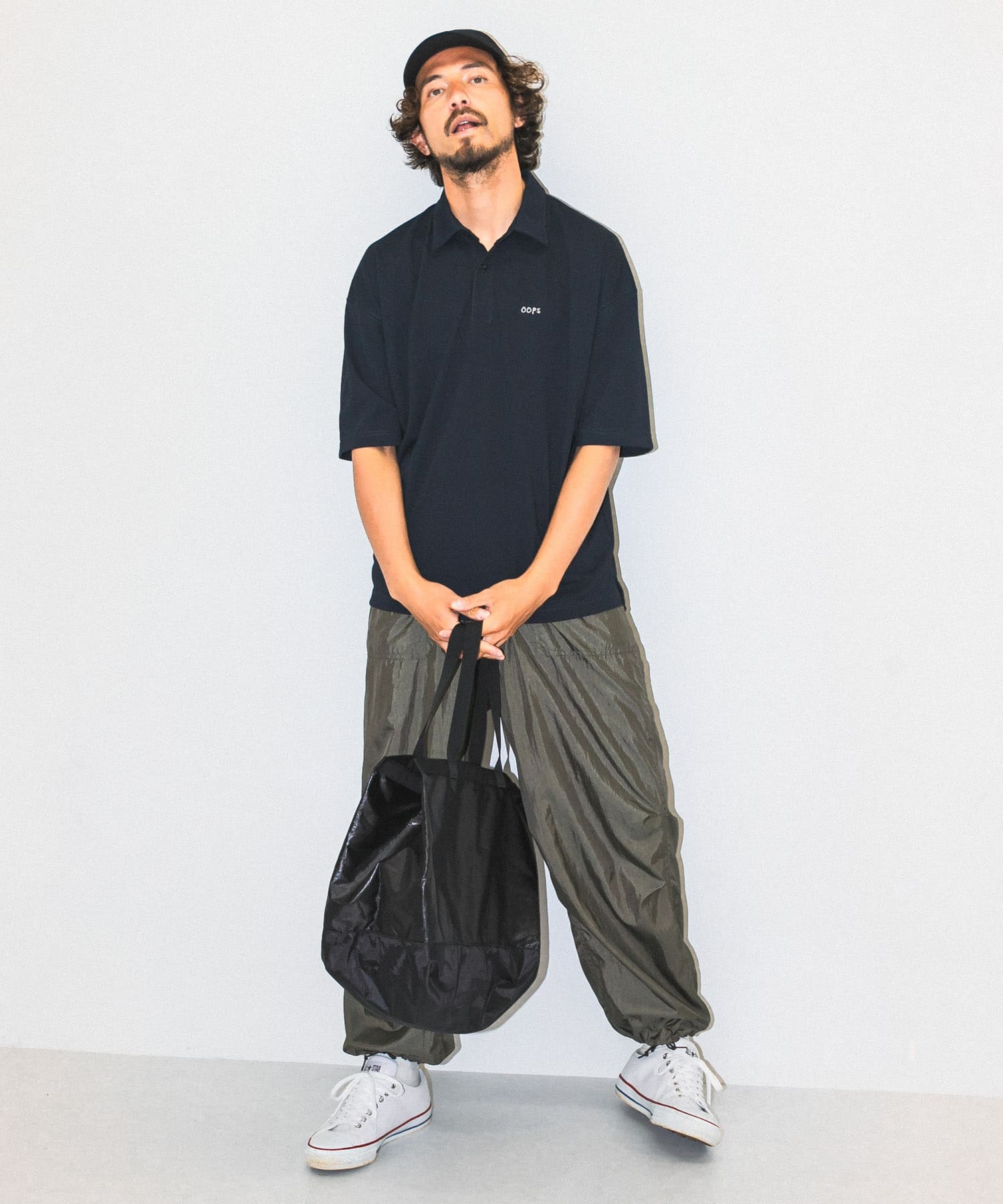 OOPS　トートバッグ ブラック one
