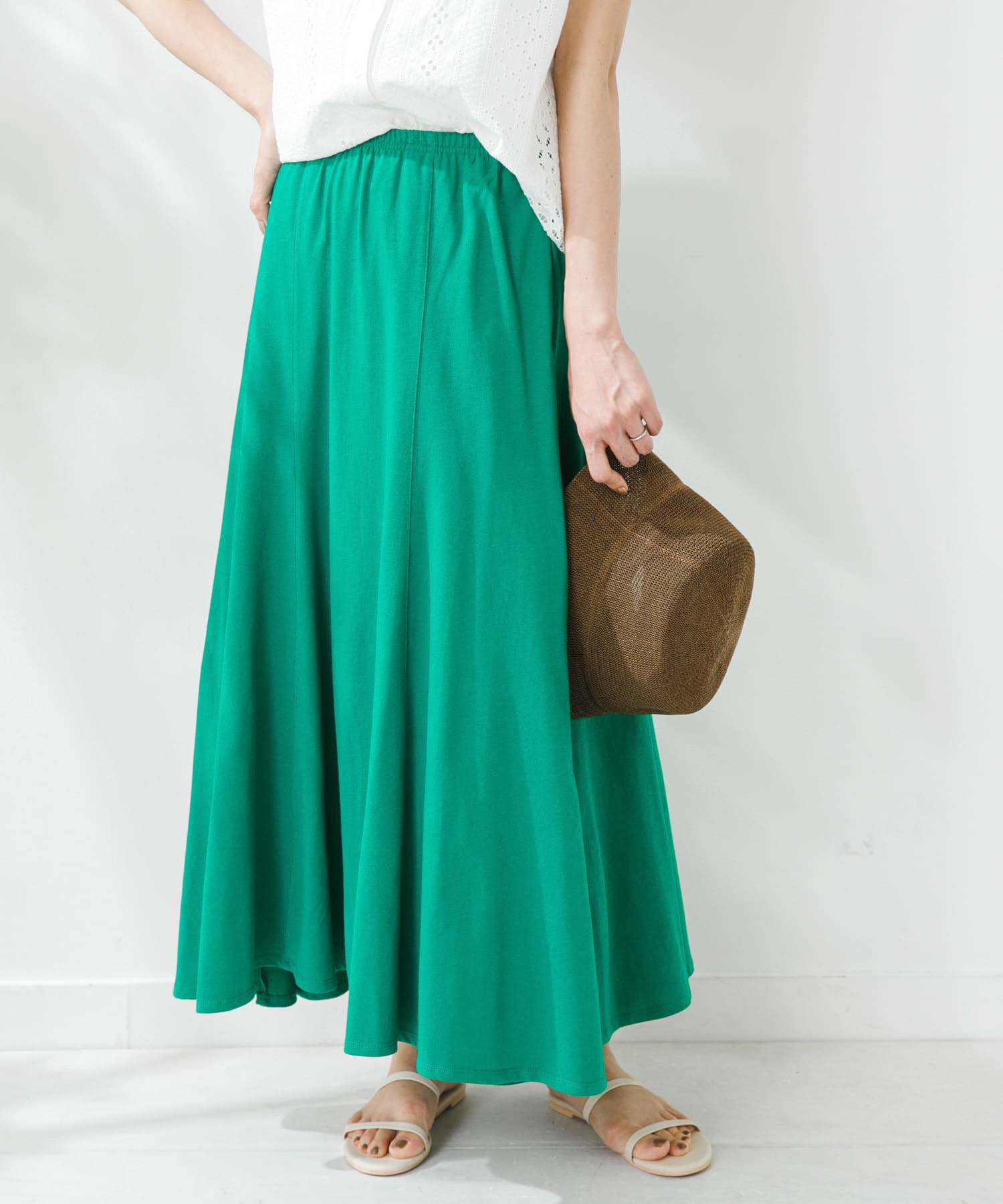 フレアカットスカート