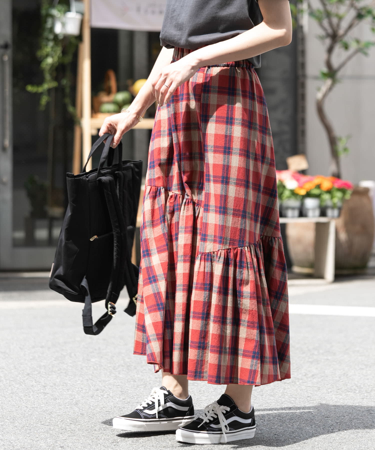 レッド系